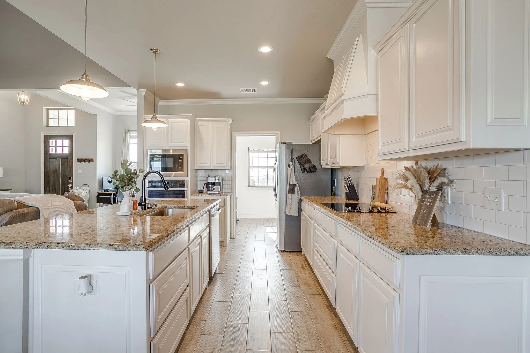 116 Acasia St (24 of 55).jpg