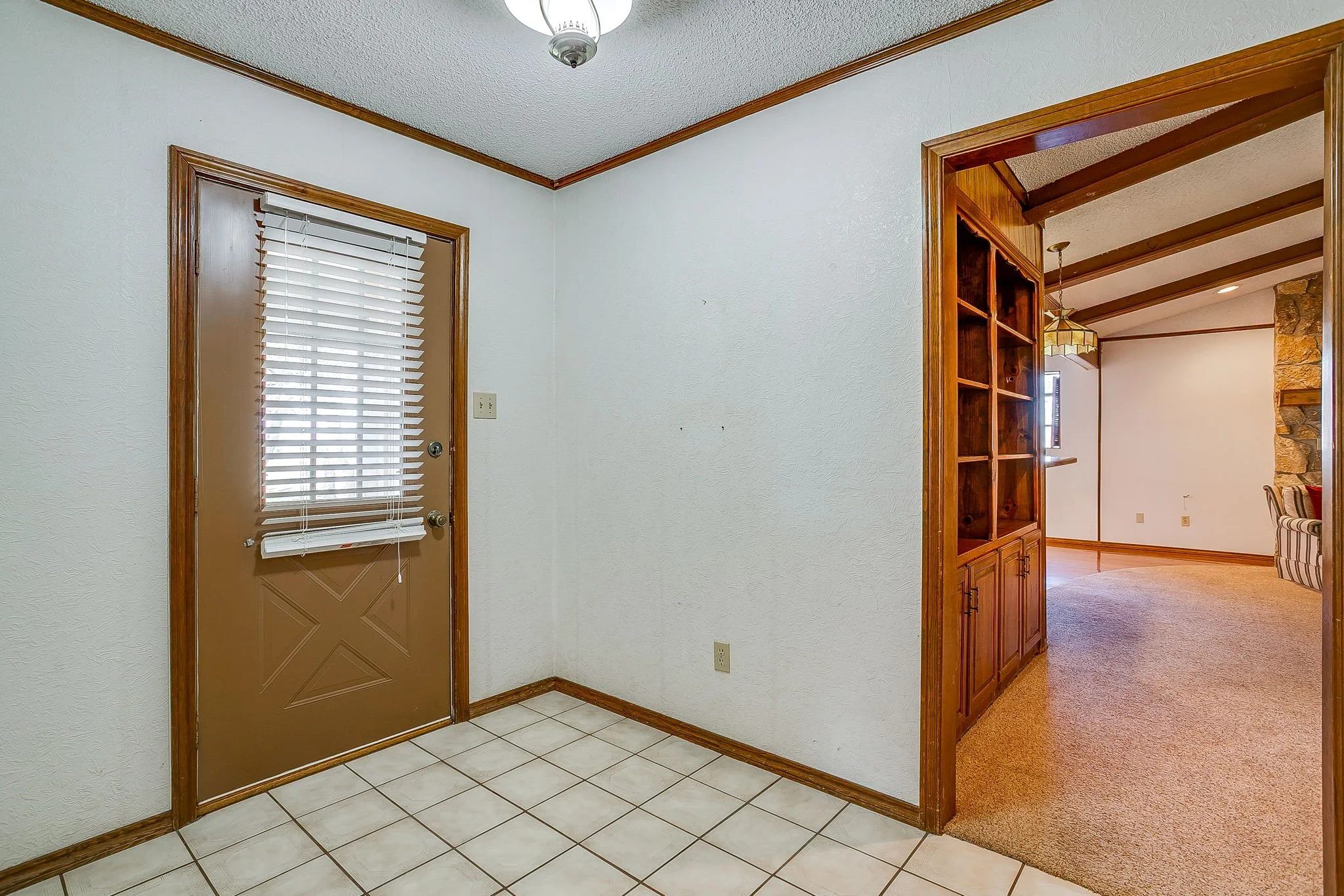 118 Woodcrest St (31 of 55).jpg