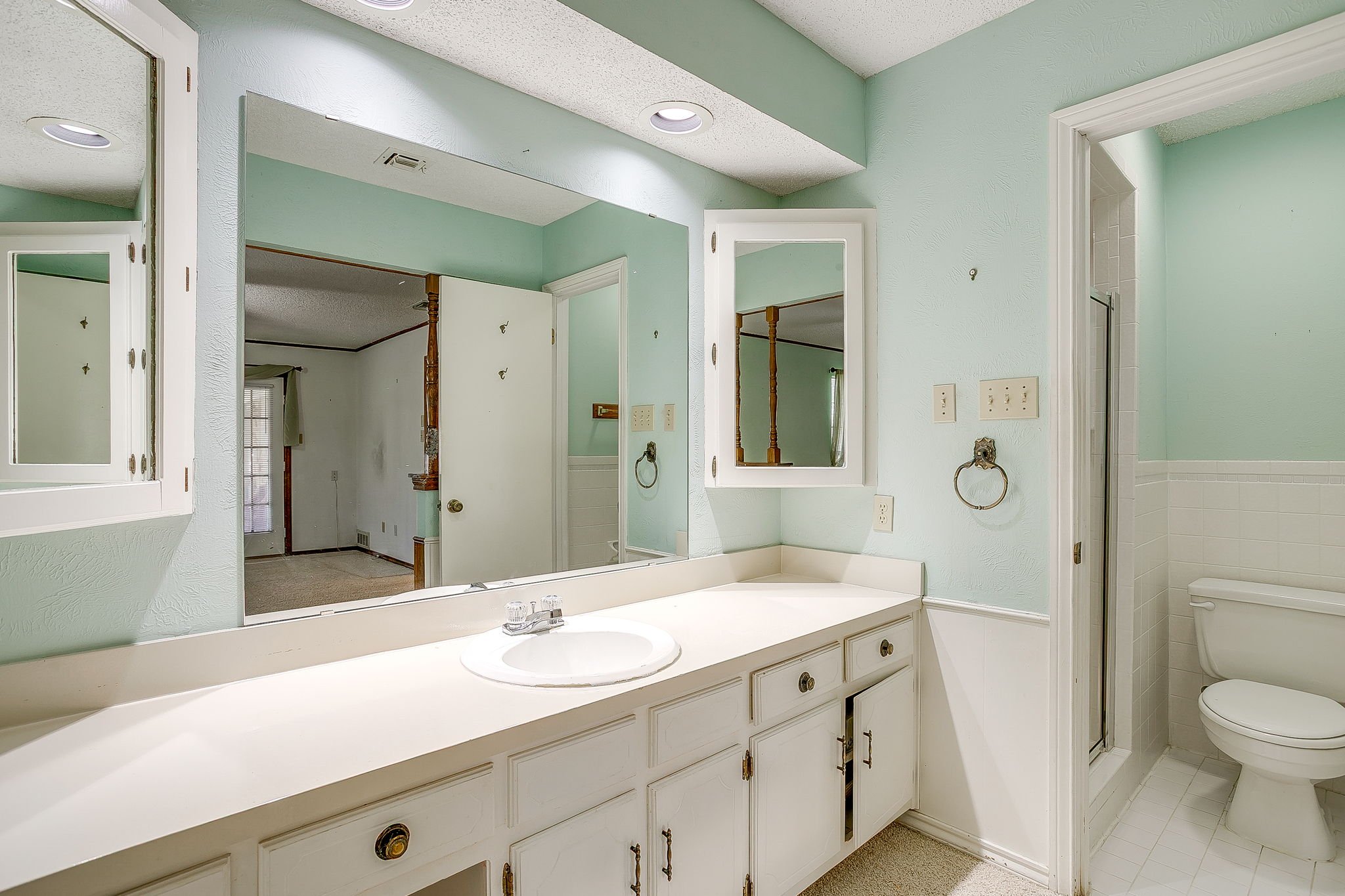 118 Woodcrest St (34 of 55).jpg