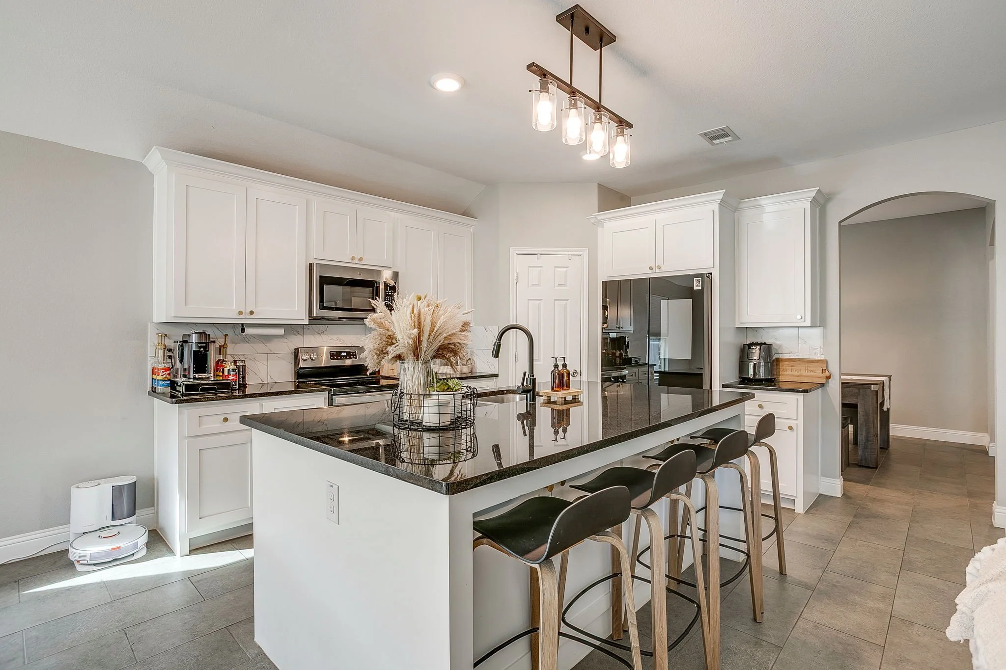 5617 Kilpatrick Ave r (17 of 46).jpg