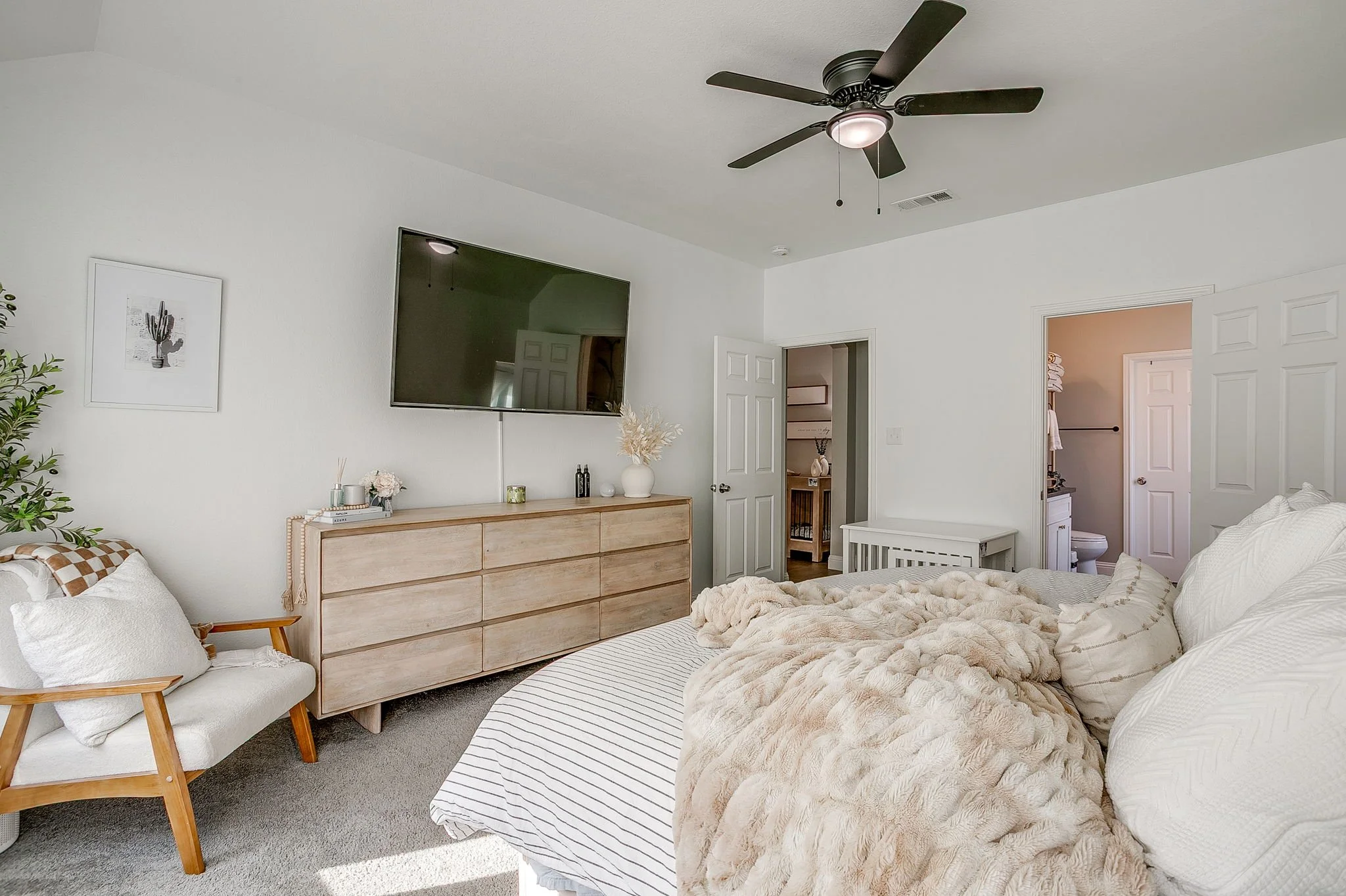 5617 Kilpatrick Ave r (27 of 46).jpg