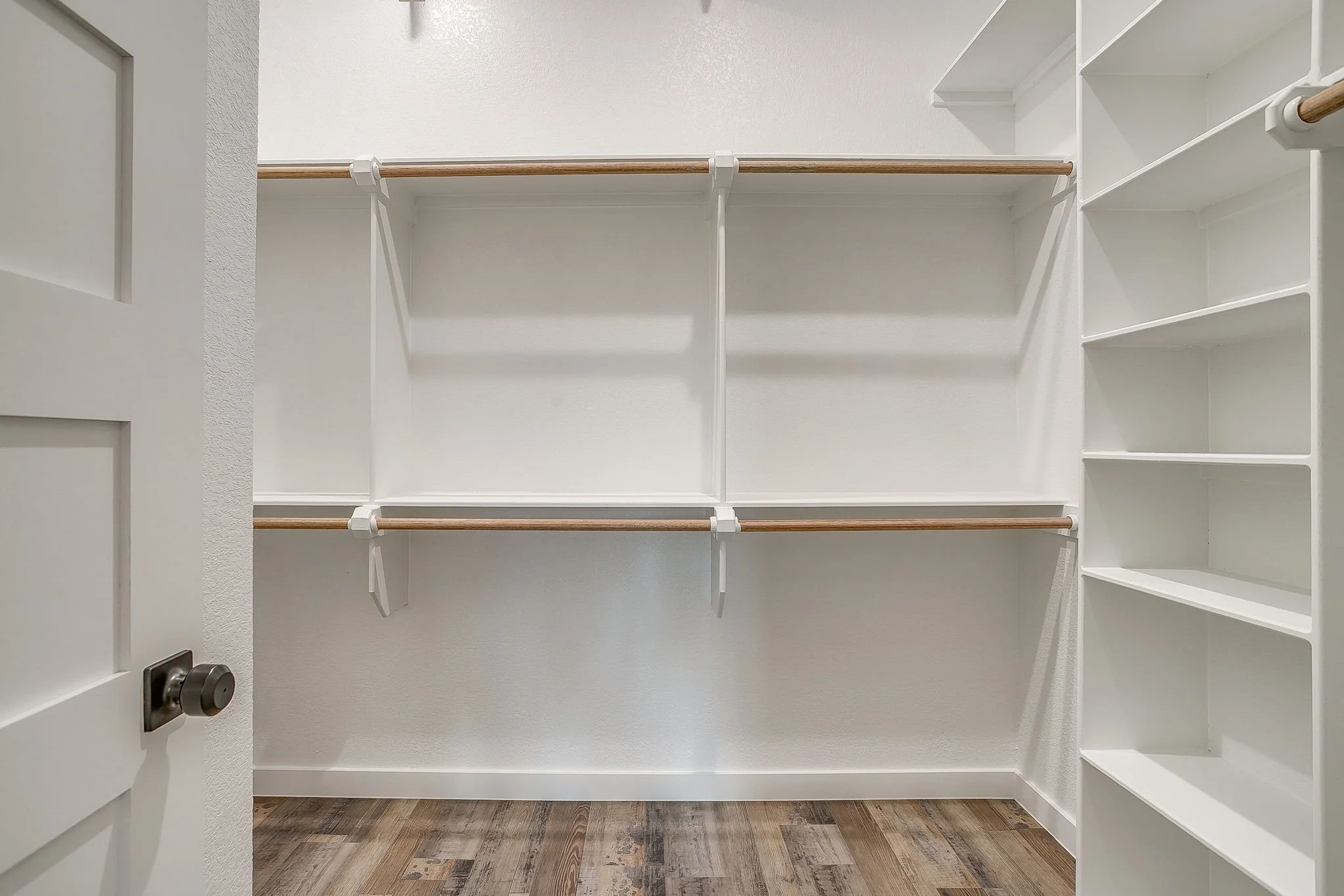 1406 Dorado Dr (43 of 58).jpg