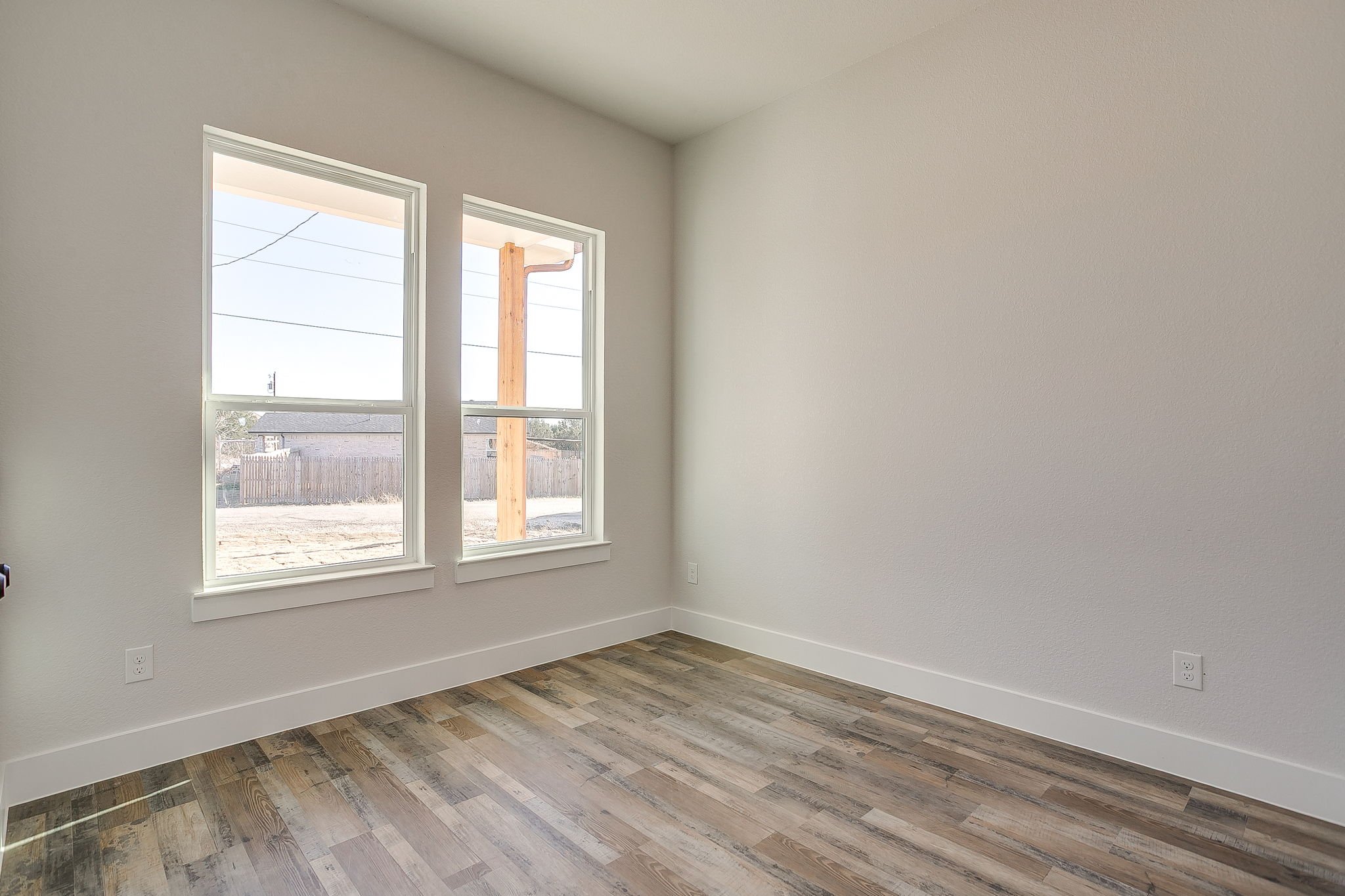 1406 Dorado Dr (48 of 58).jpg