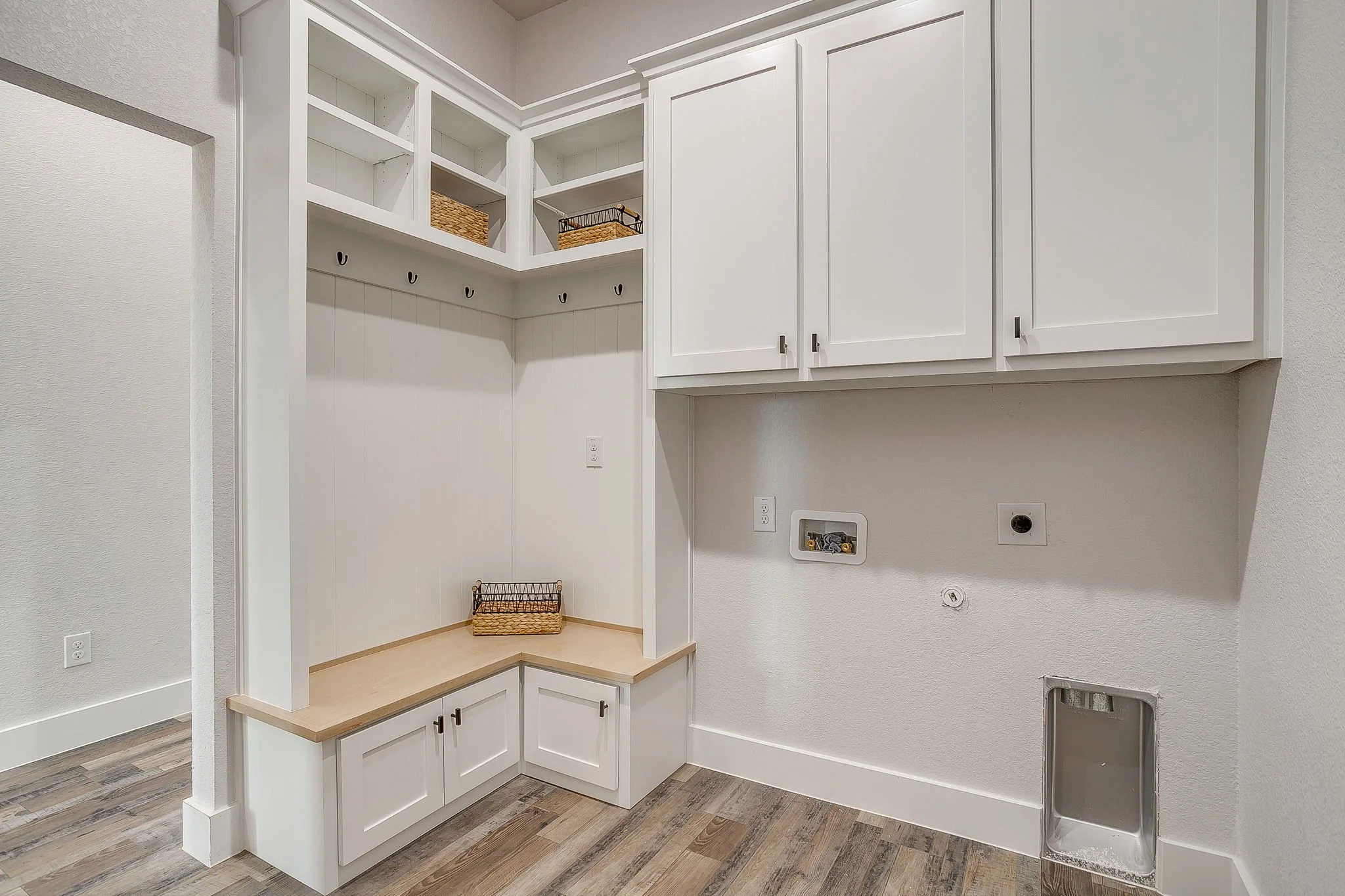 1406 Dorado Dr (50 of 58).jpg