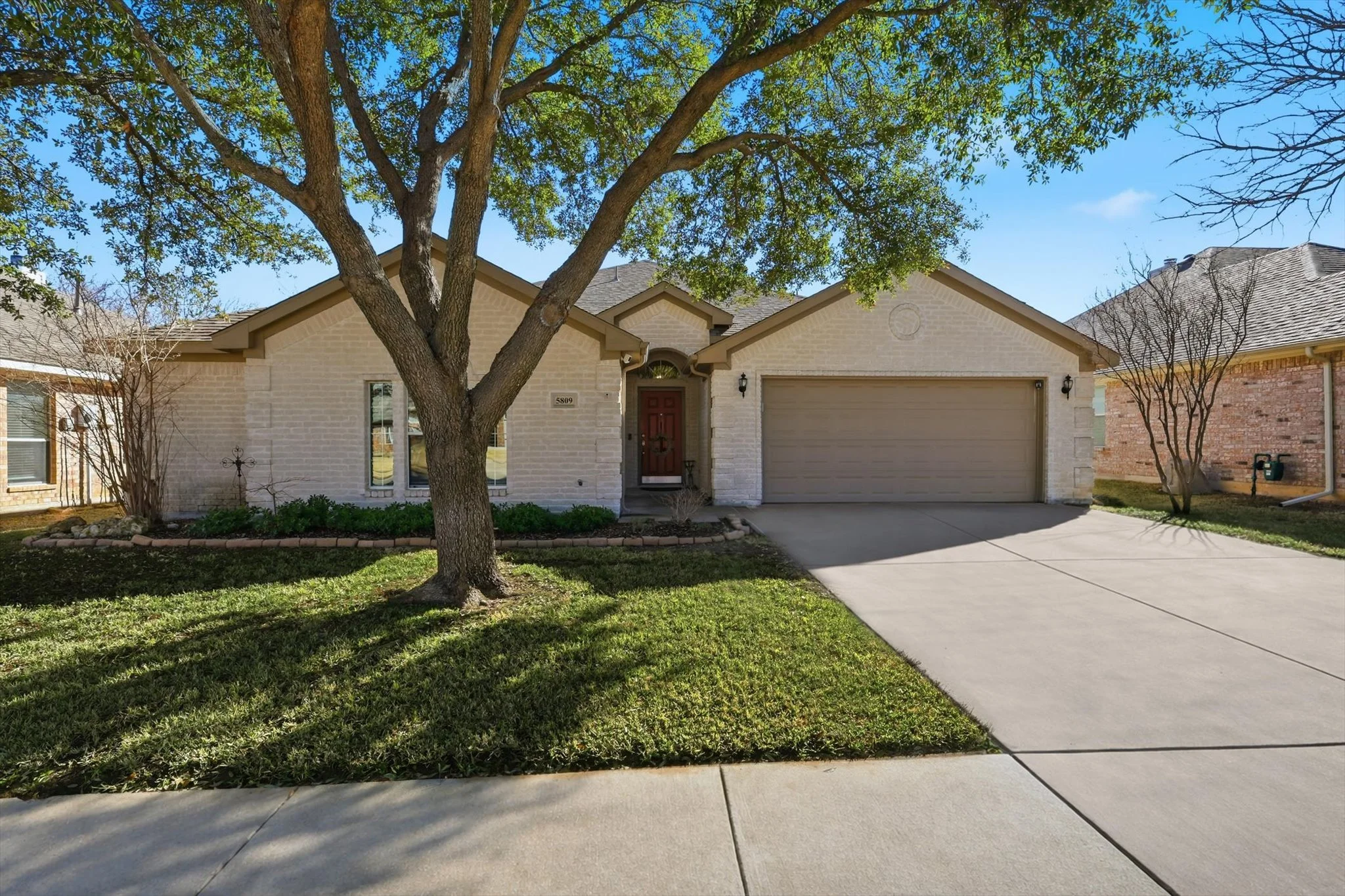 5809 Parkplace — The Ashton Agency