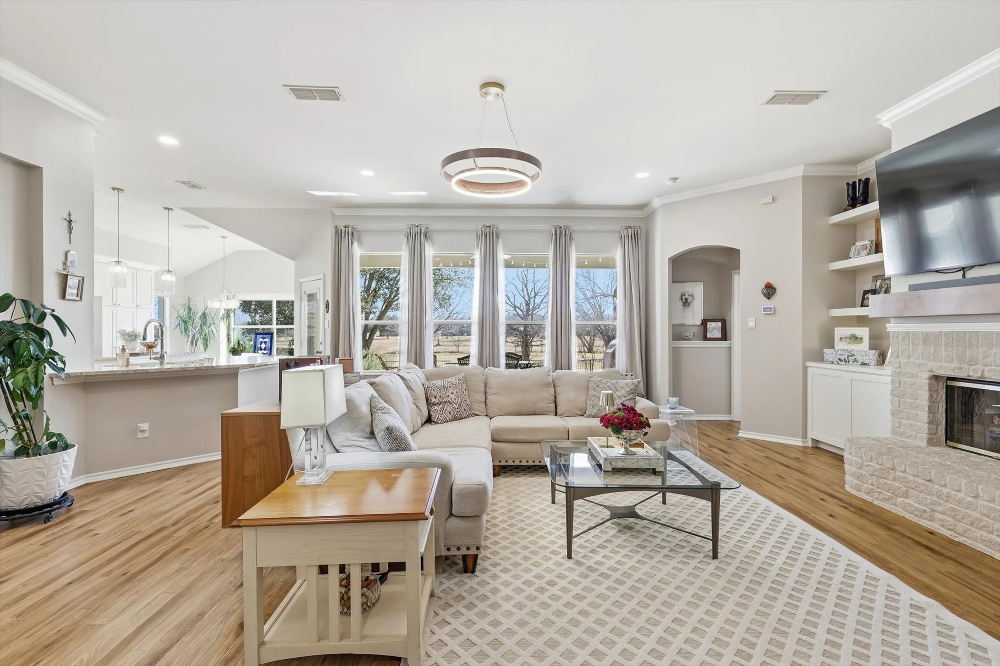 06-5809 Parkplace Dr Final-6.jpg