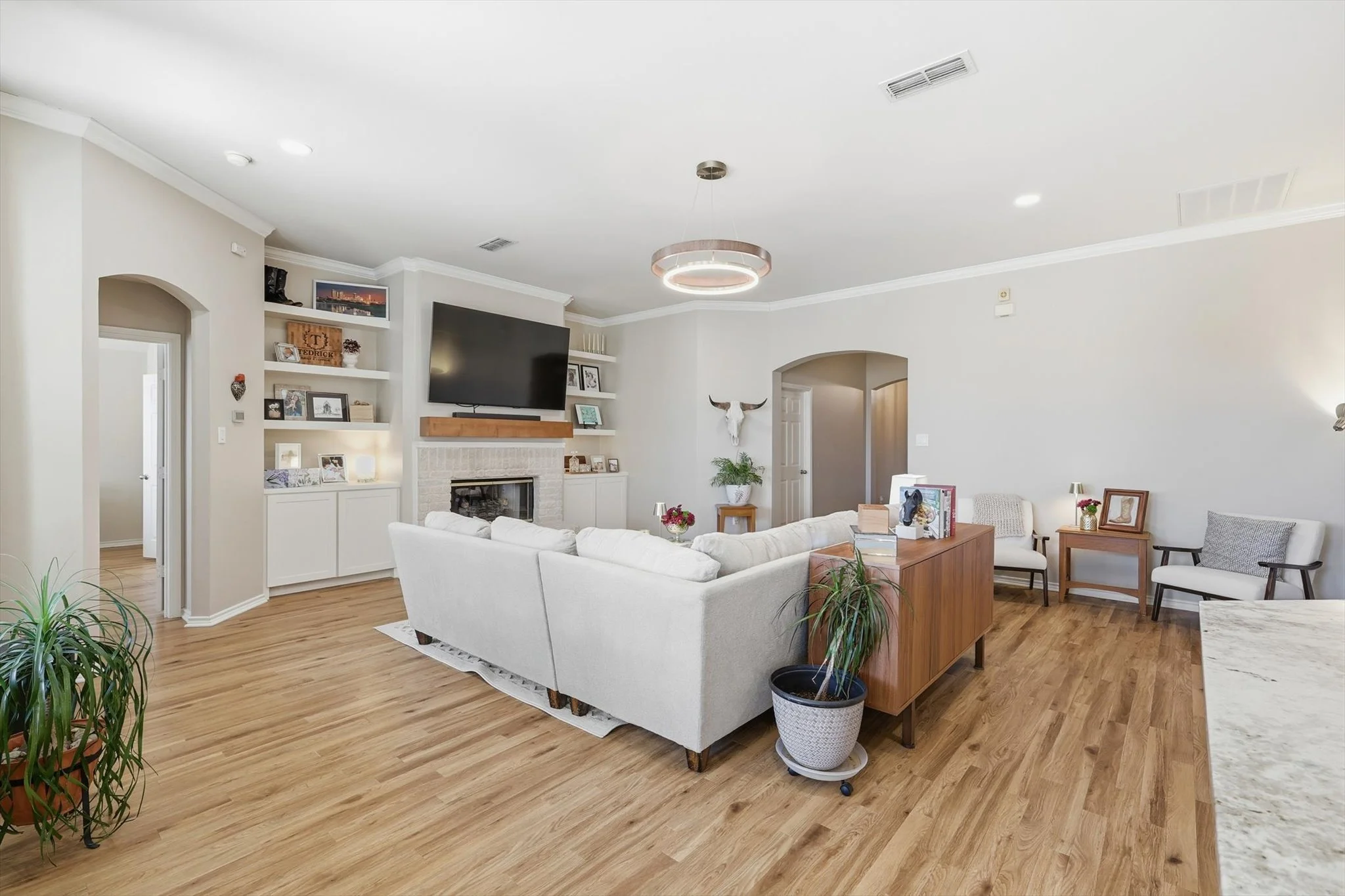 09-5809 Parkplace Dr Final-9.jpg