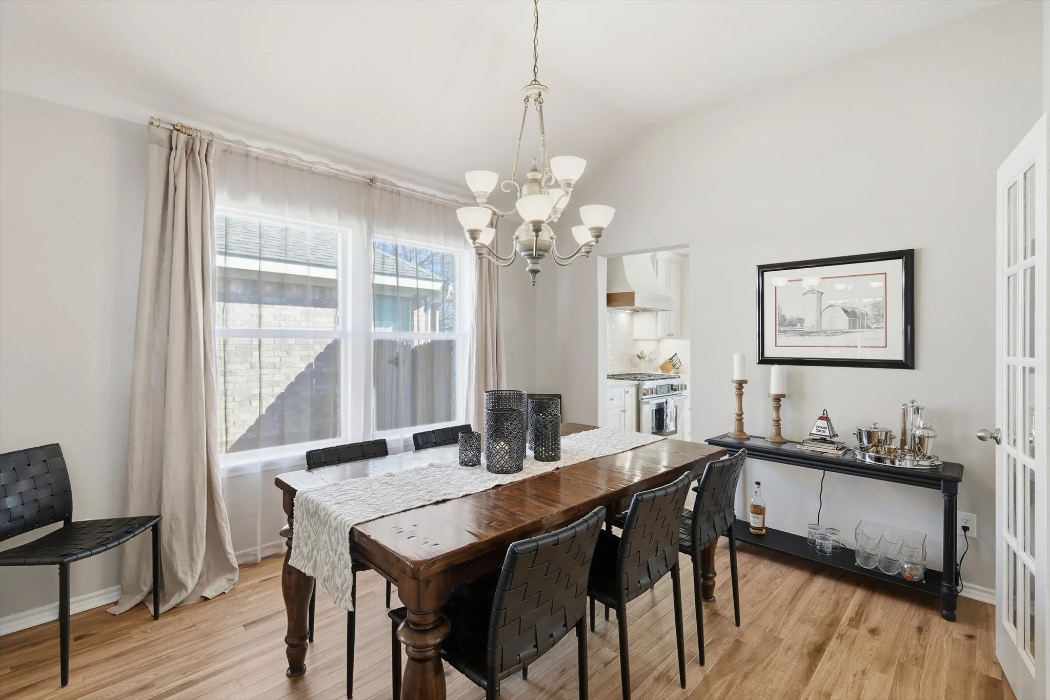 20-5809 Parkplace Dr Final-20.jpg