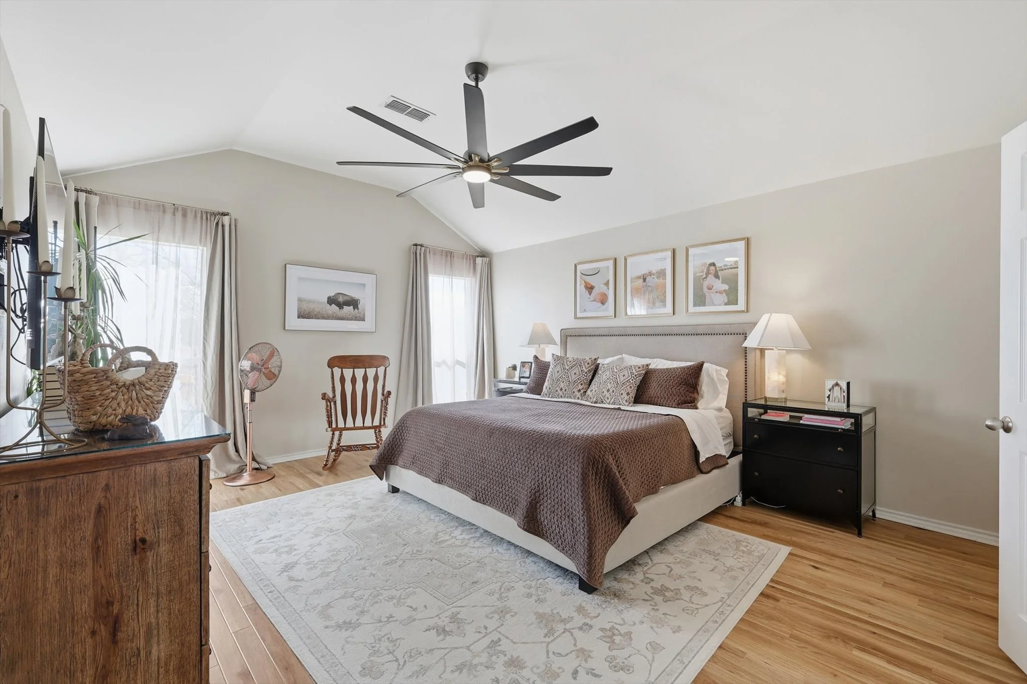 27-5809 Parkplace Dr Final-27.jpg