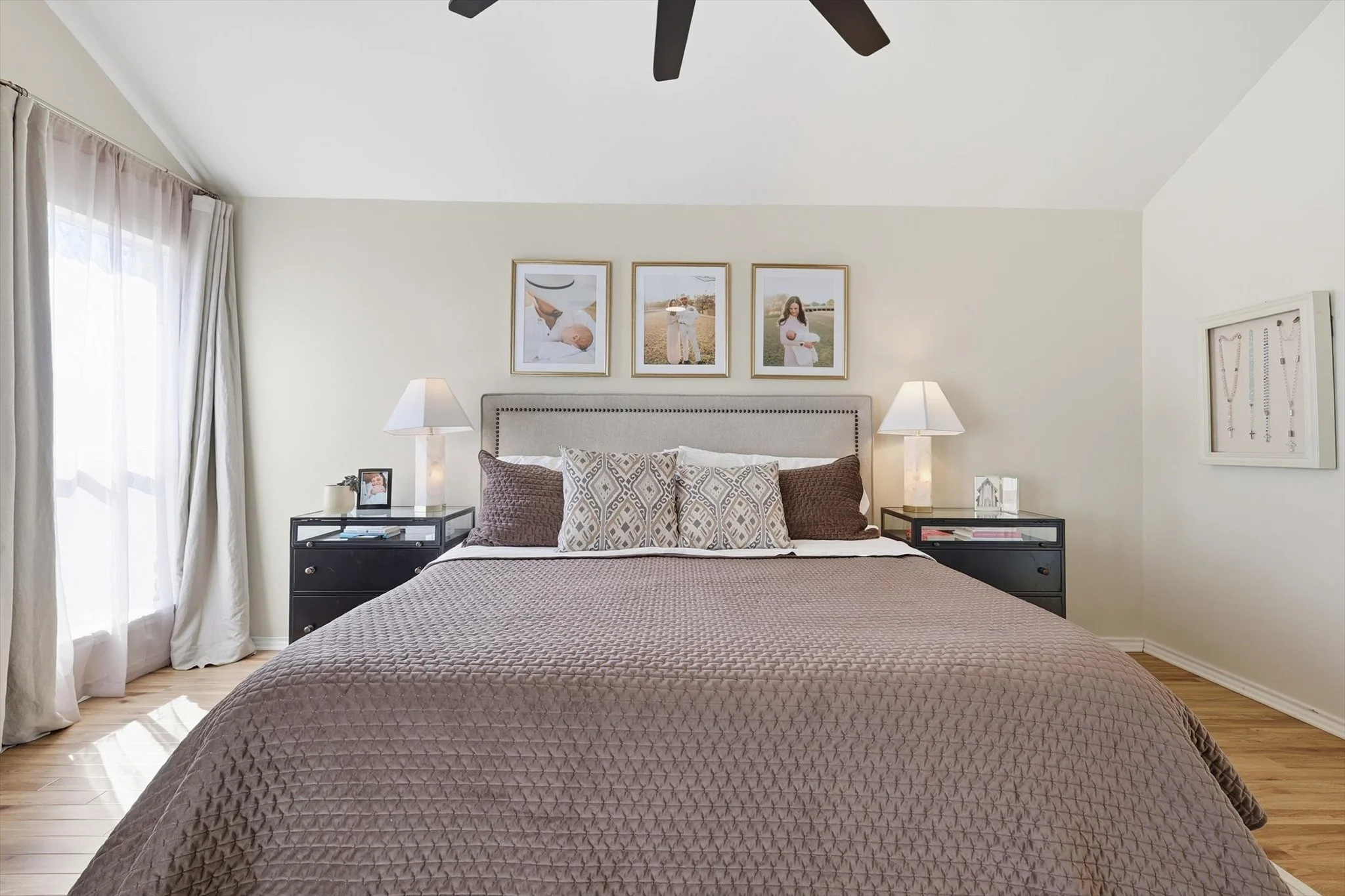 28-5809 Parkplace Dr Final-28.jpg