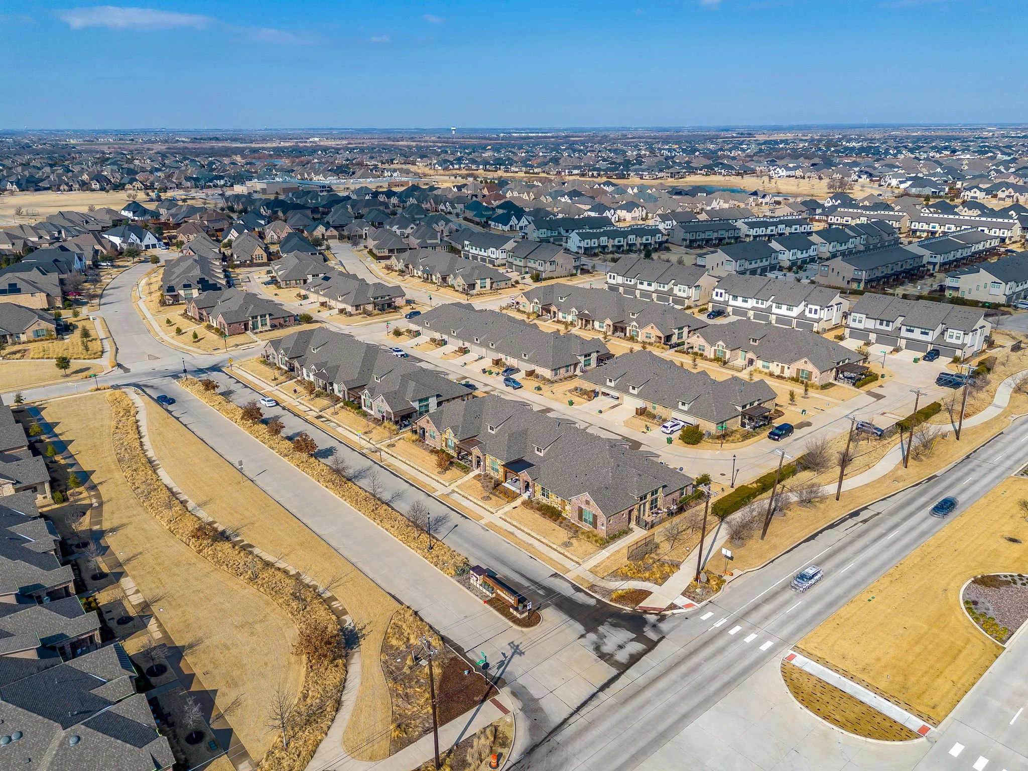 3690 White Clover Ln (2 of 59).jpg