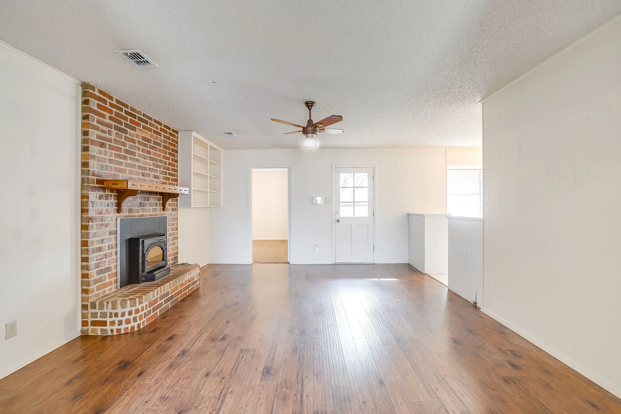 1116 Heather Ct (21 of 64).jpg