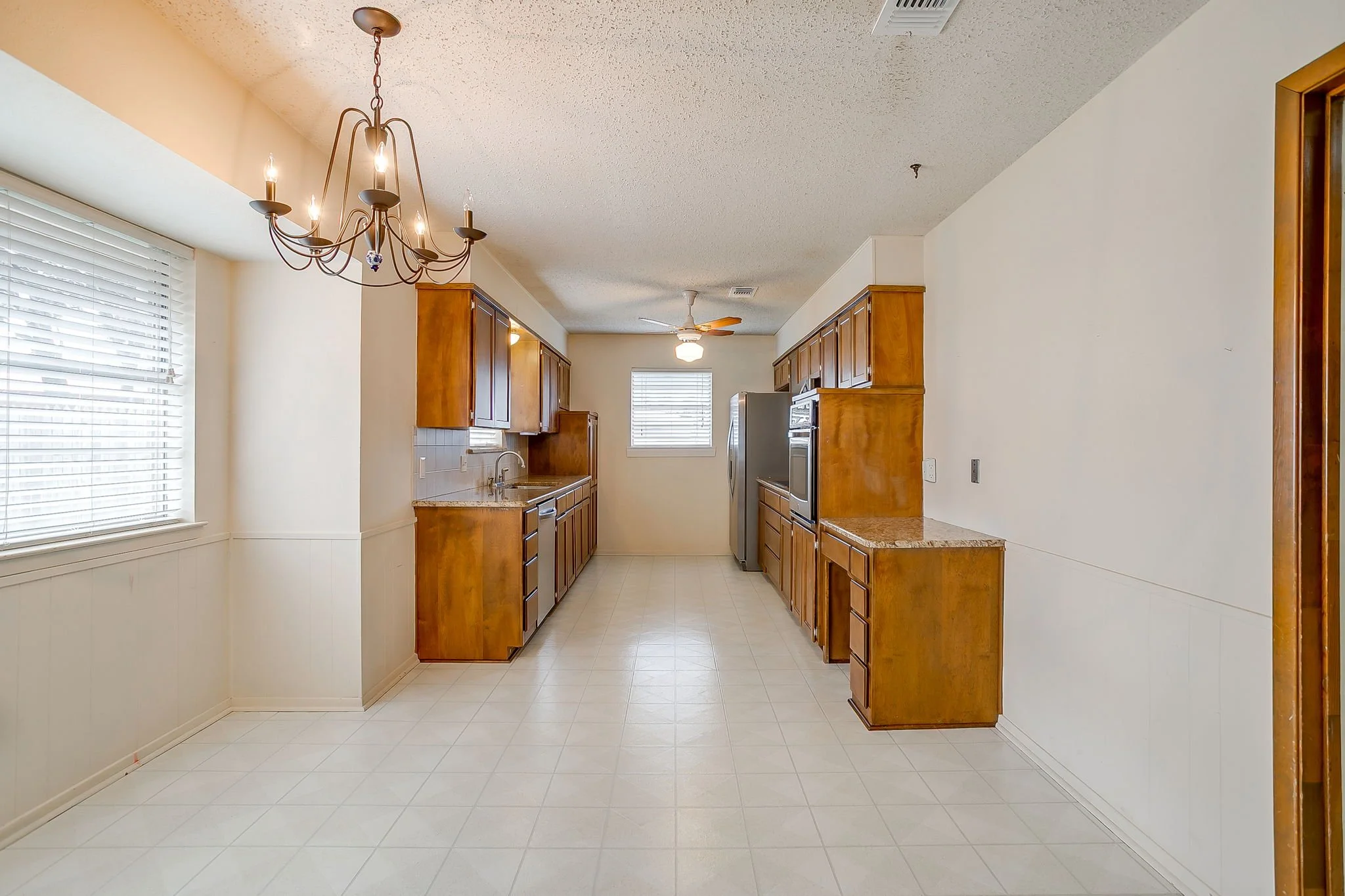 1116 Heather Ct (32 of 64).jpg