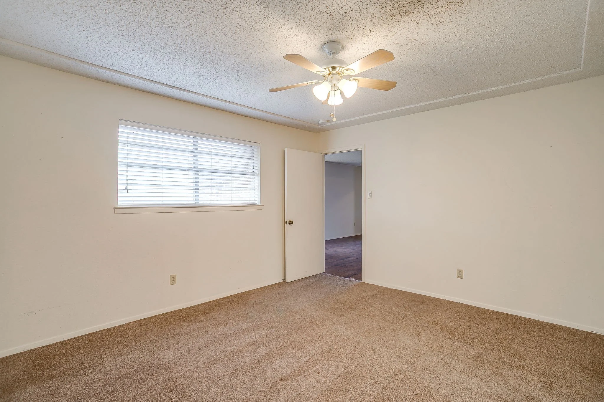 1116 Heather Ct (51 of 64).jpg