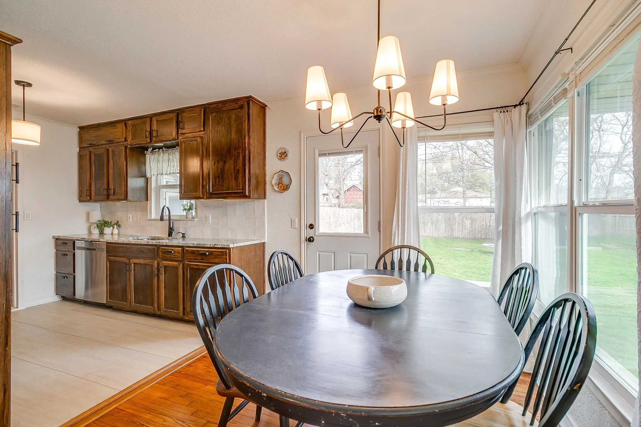 6466 Camp Bowie Blvd (28 of 61).jpg