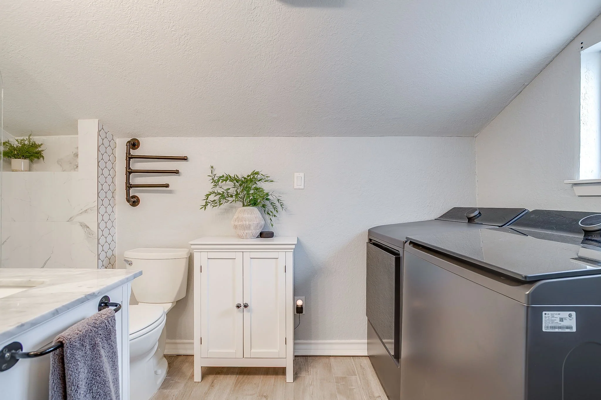 6466 Camp Bowie Blvd (39 of 61).jpg