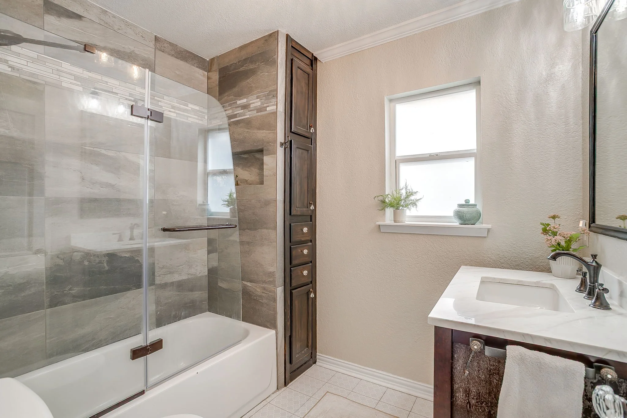 6466 Camp Bowie Blvd (43 of 61).jpg