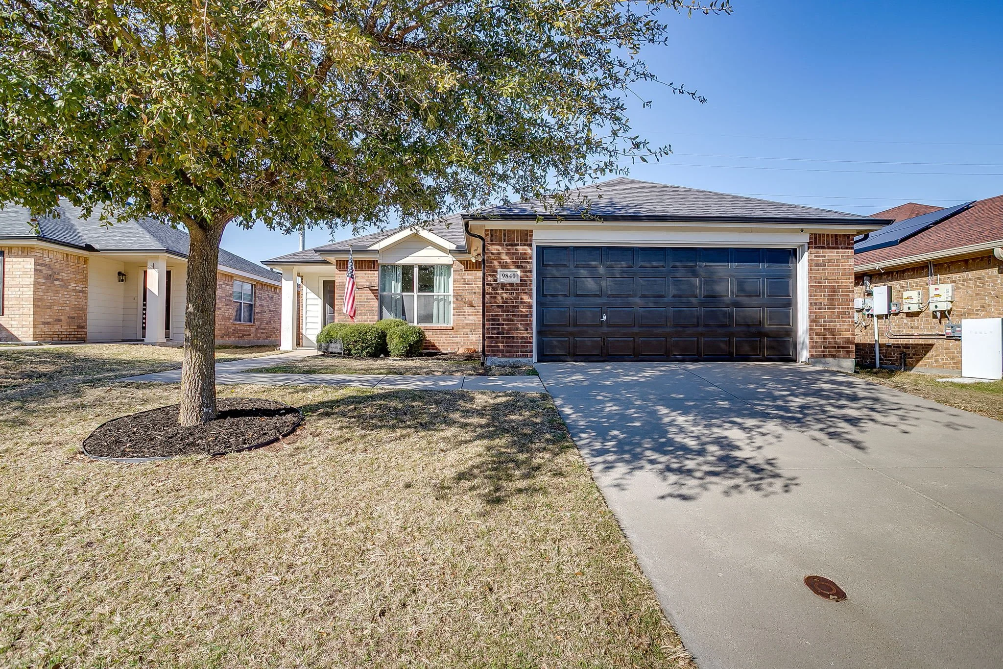 9840 Sparrow Hawk Ln (15 of 56).jpg