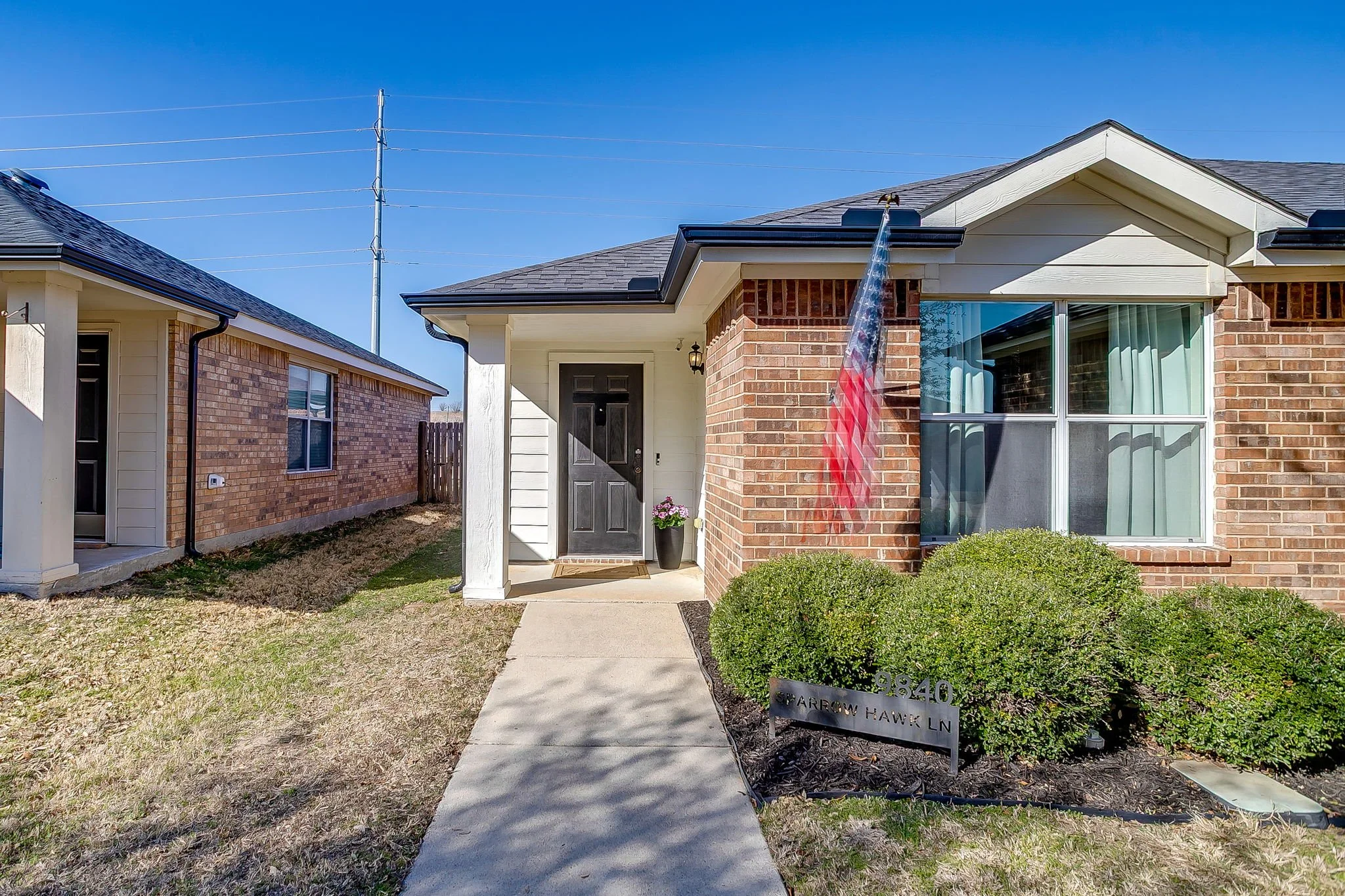 9840 Sparrow Hawk Ln (18 of 56).jpg