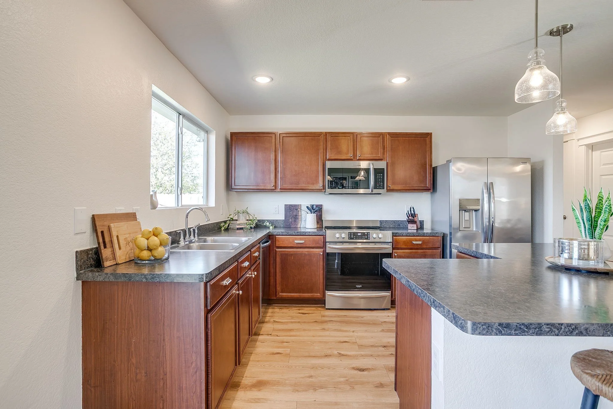 9840 Sparrow Hawk Ln (30 of 56).jpg