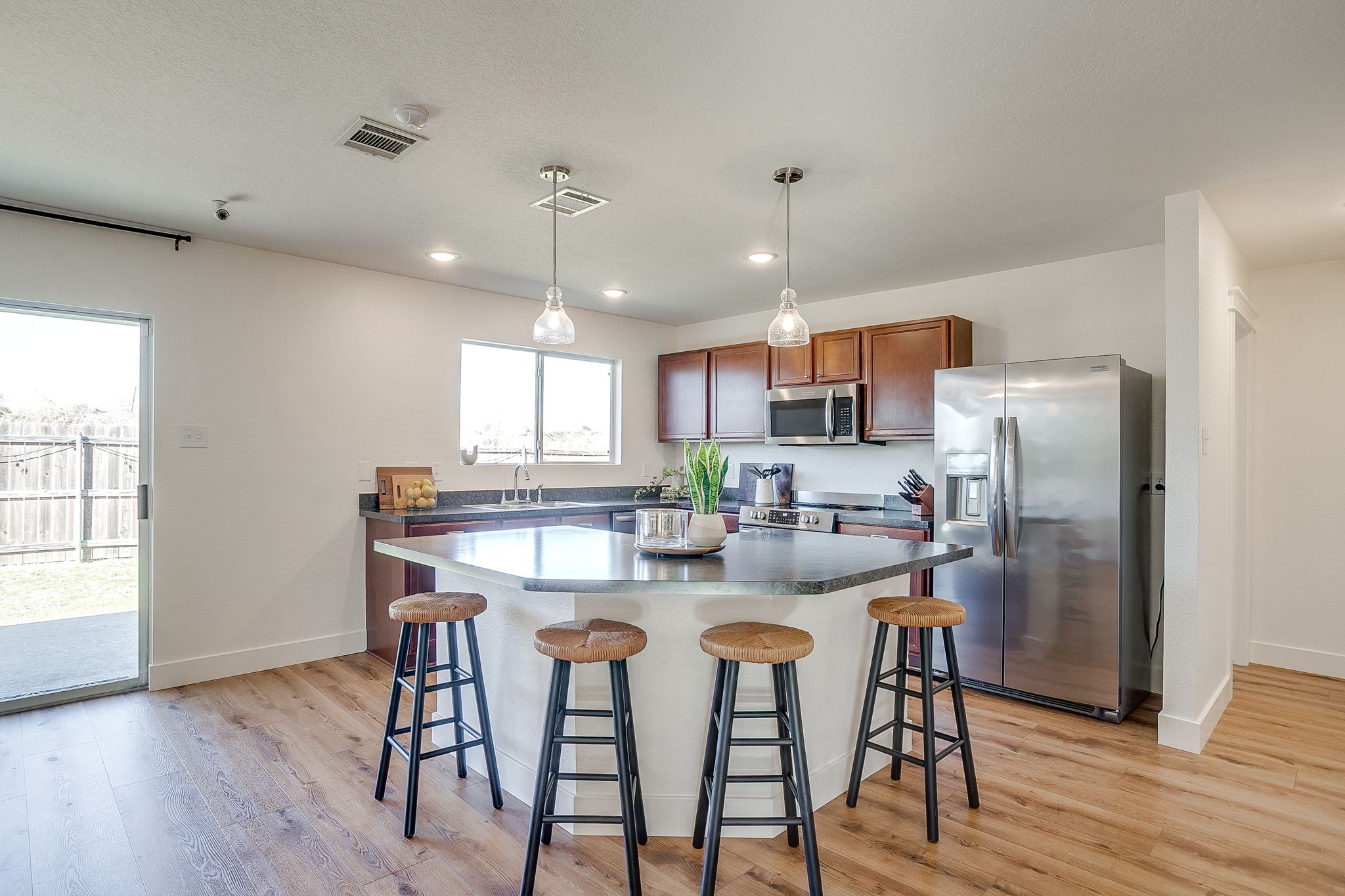 9840 Sparrow Hawk Ln (31 of 56).jpg