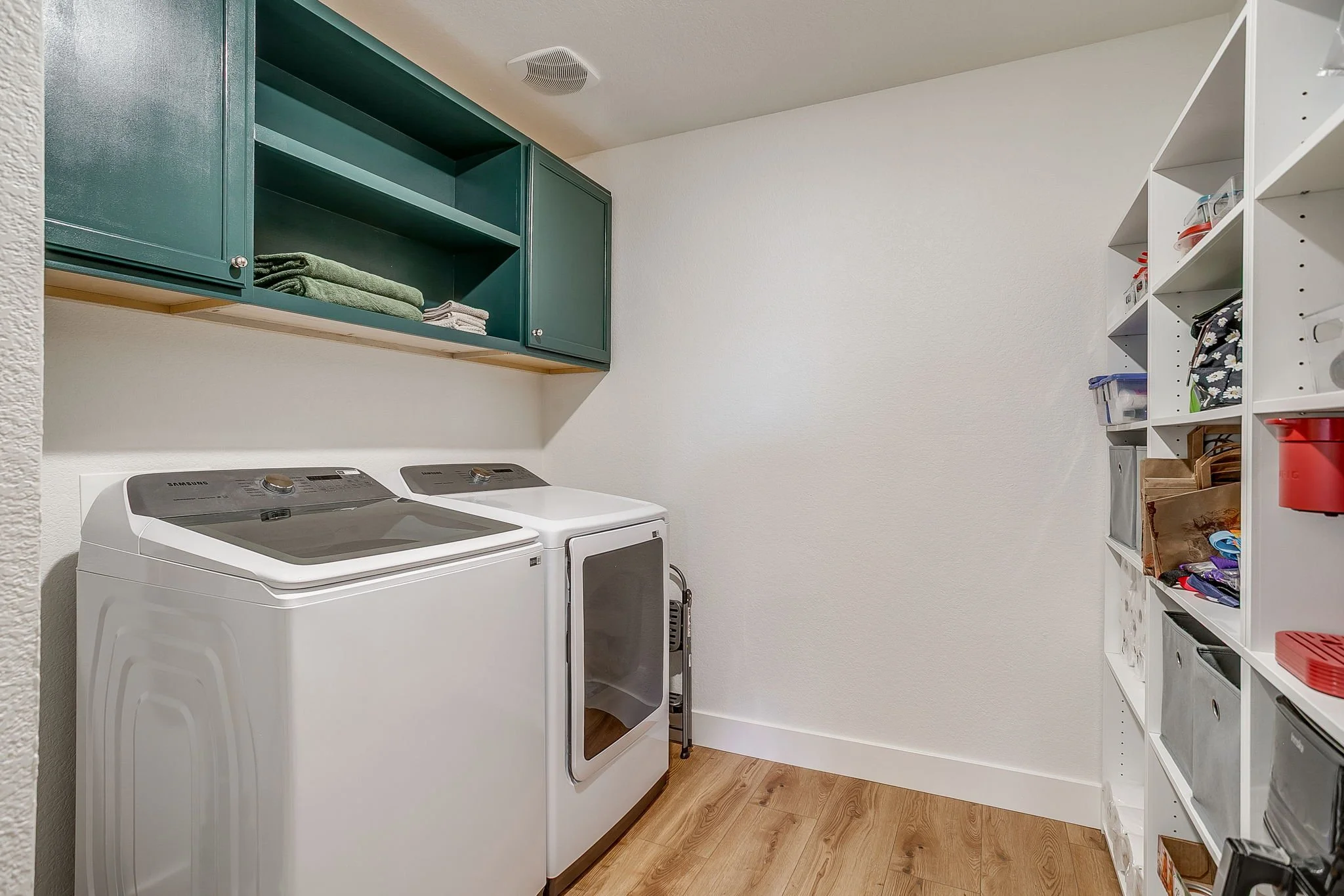 9840 Sparrow Hawk Ln (35 of 56).jpg