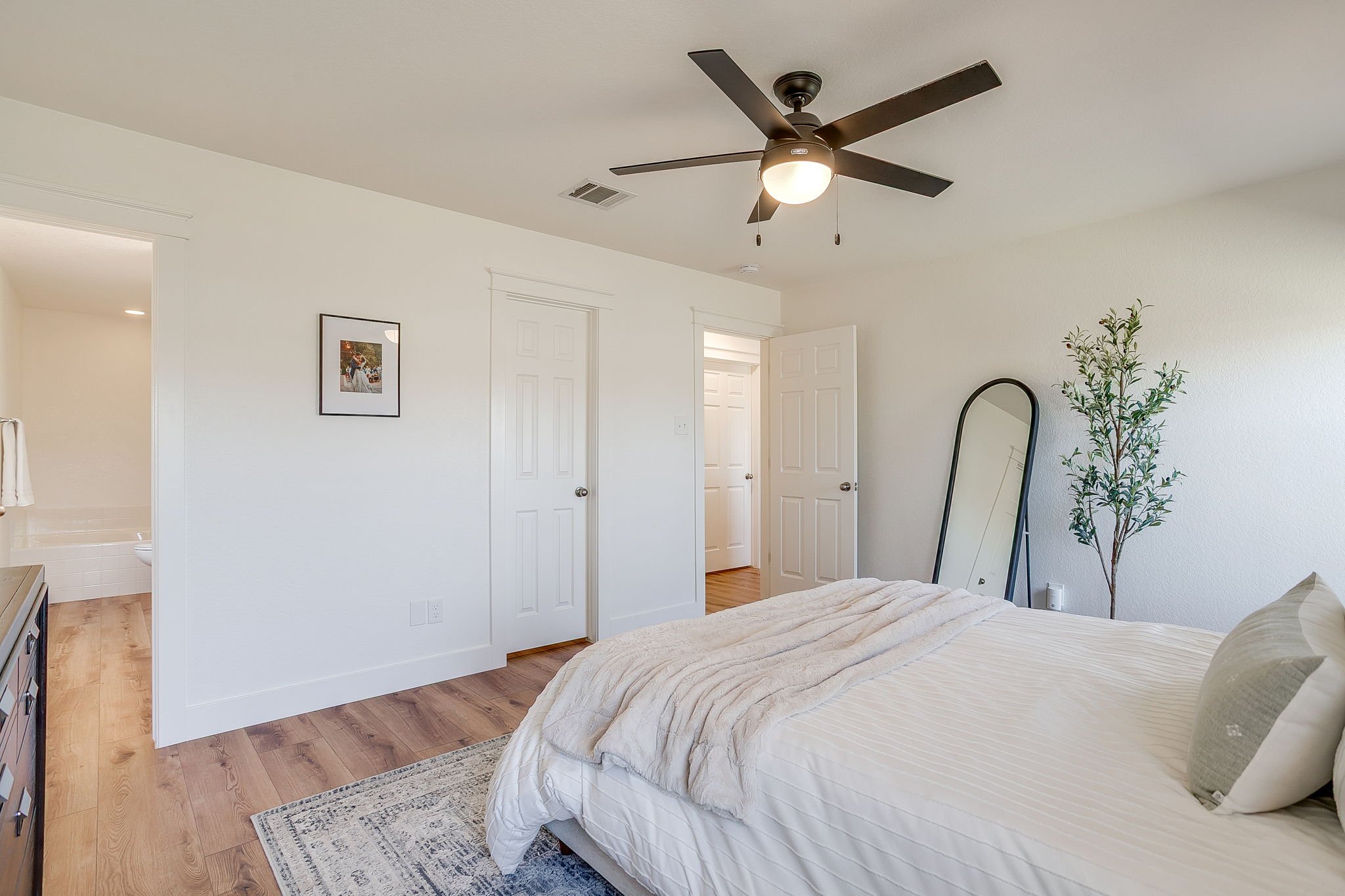 9840 Sparrow Hawk Ln (37 of 56).jpg