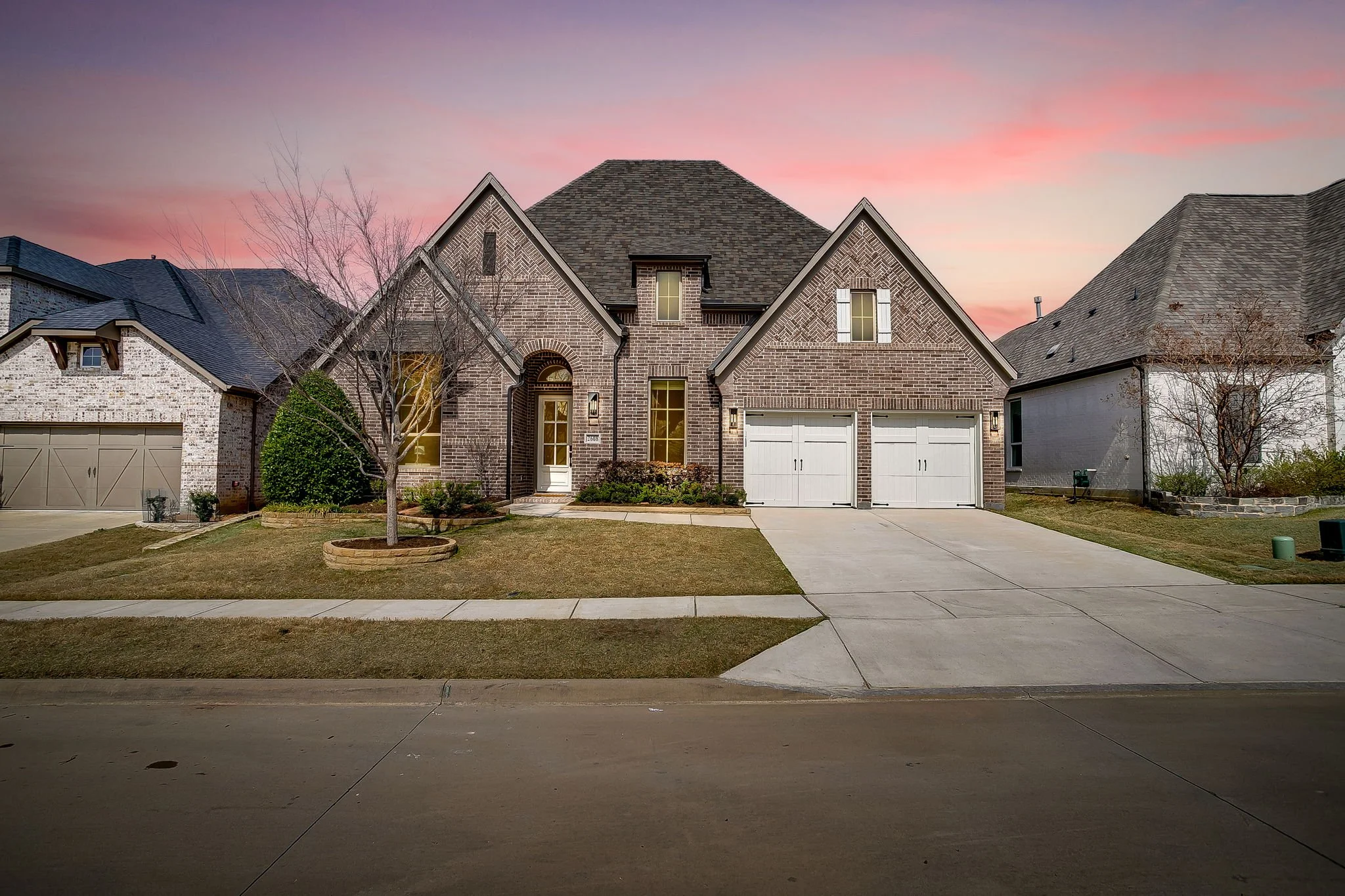 2608 Eclipse Pl (1 of 59).jpg