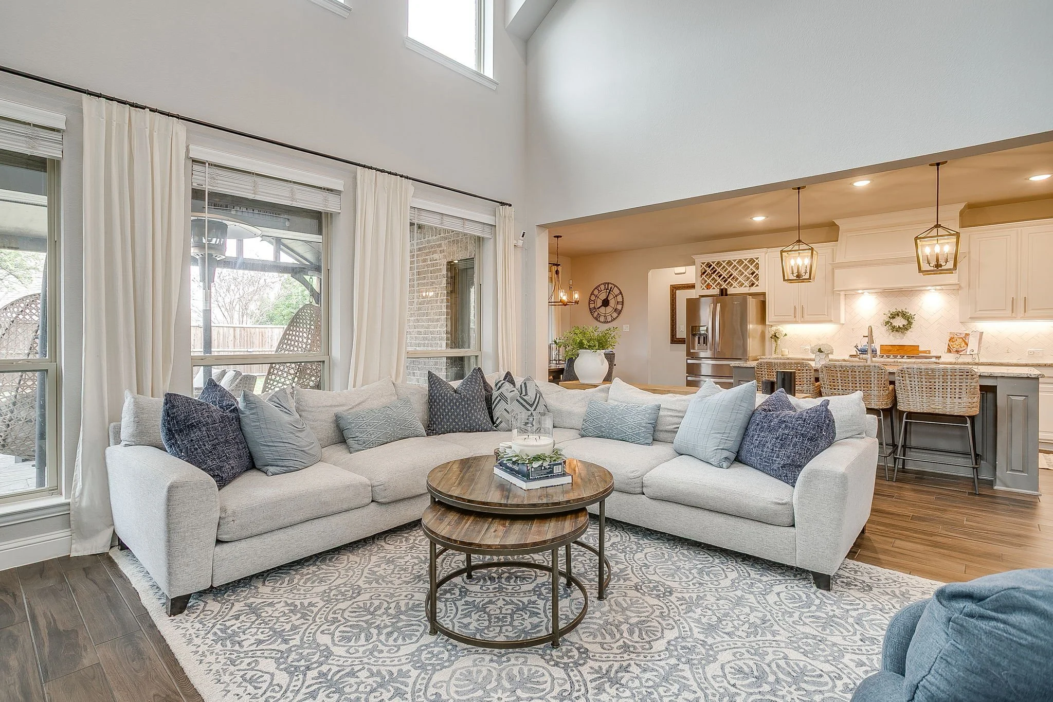 1714 Cherry Blossom Ln (22 of 59).jpg