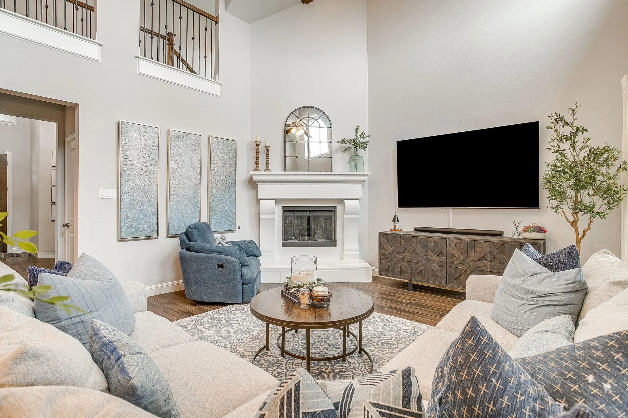 1714 Cherry Blossom Ln (24 of 59).jpg