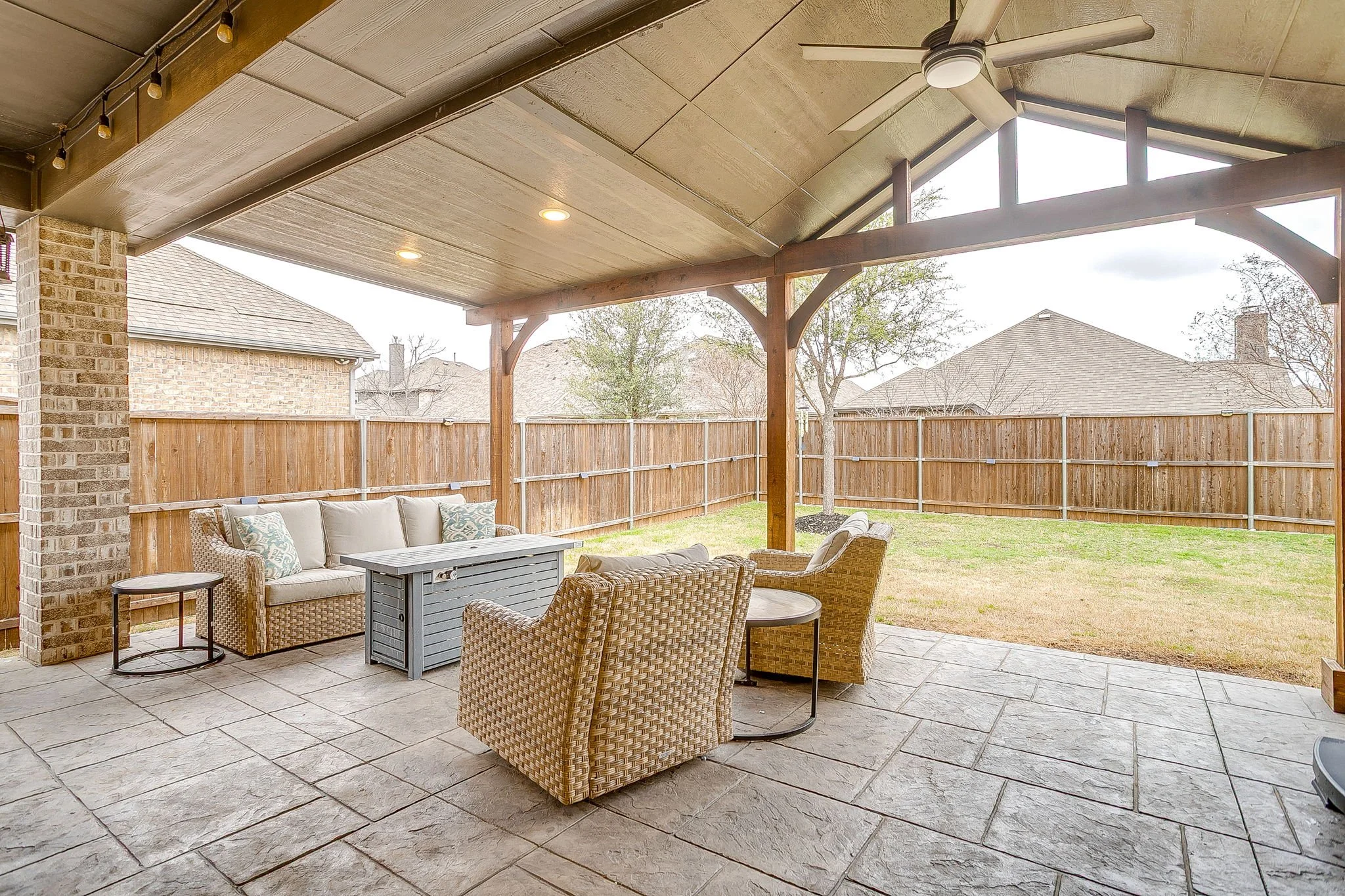 1714 Cherry Blossom Ln (52 of 59).jpg