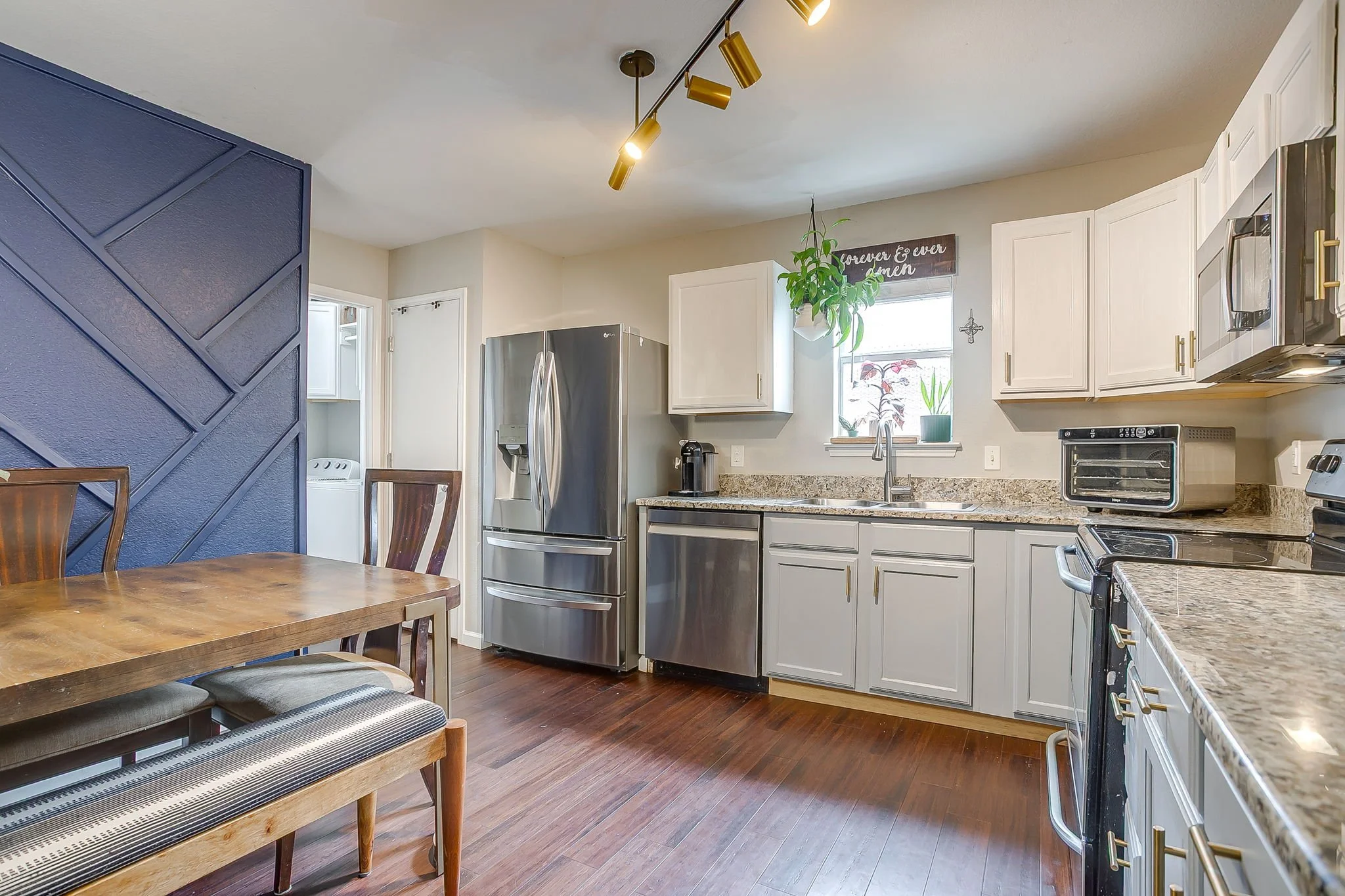 12229 Shadow Wood Trail (14 of 42).jpg