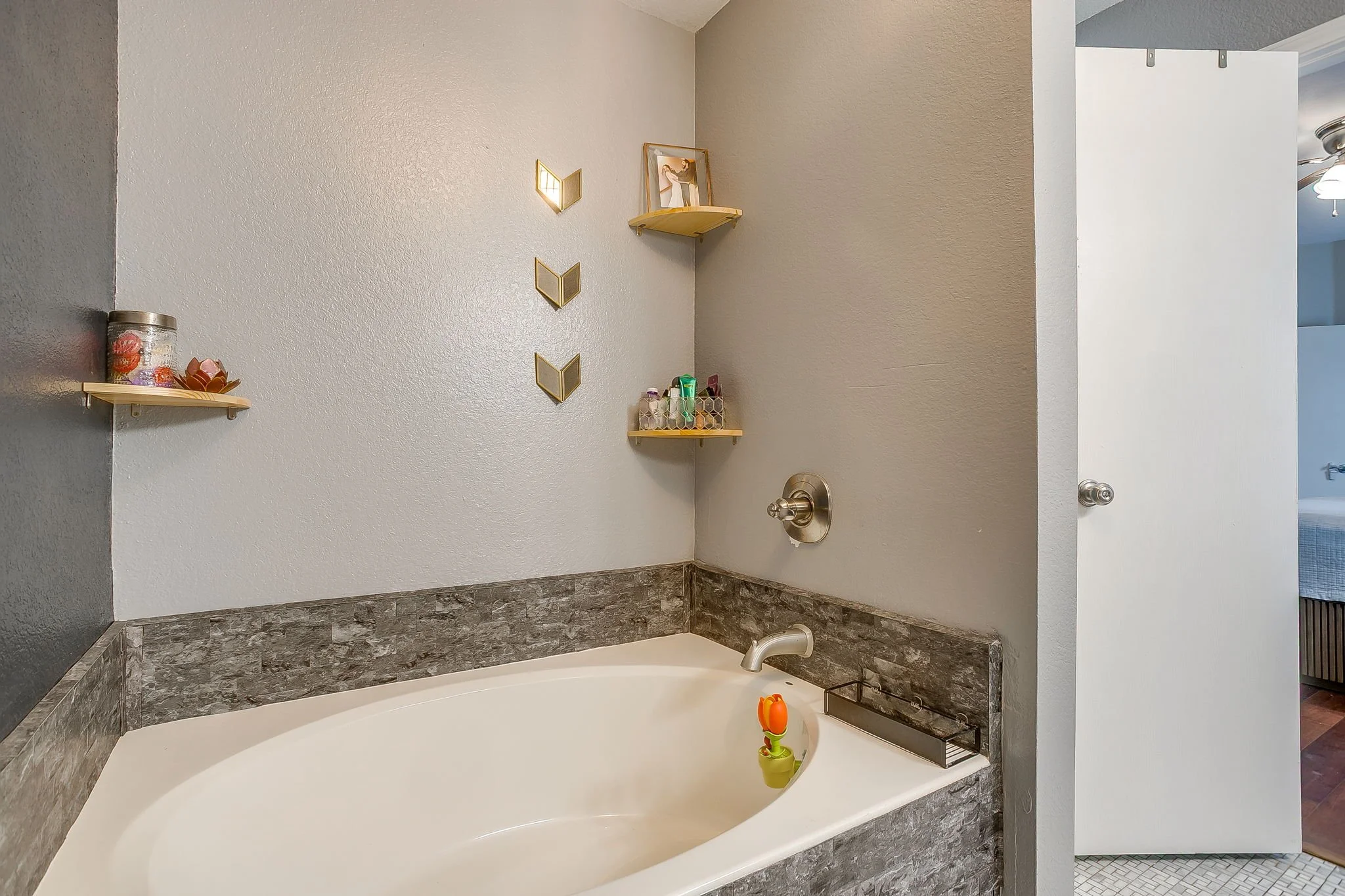 12229 Shadow Wood Trail (30 of 42).jpg