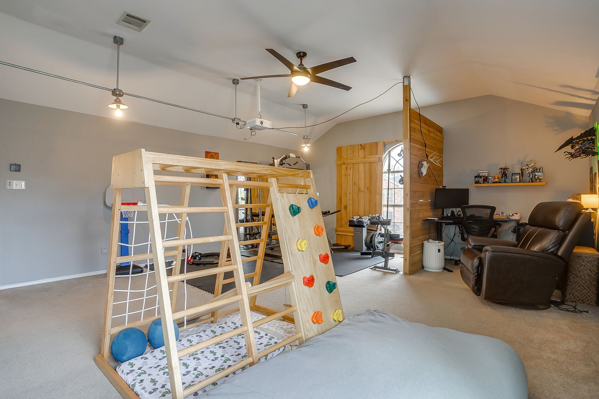 12229 Shadow Wood Trail (35 of 42).jpg