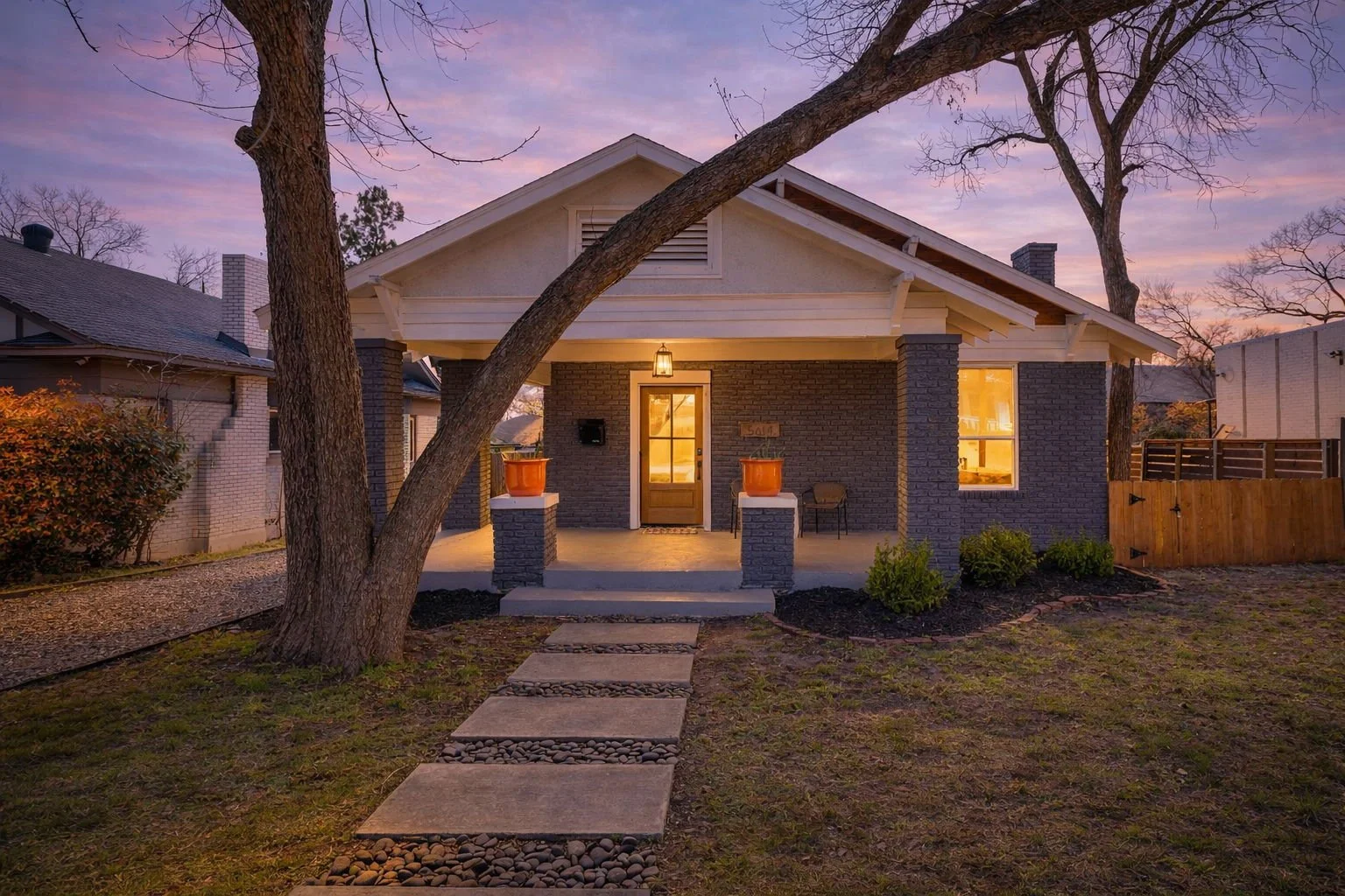 5614 Richmond Ave (1 of 71).jpg