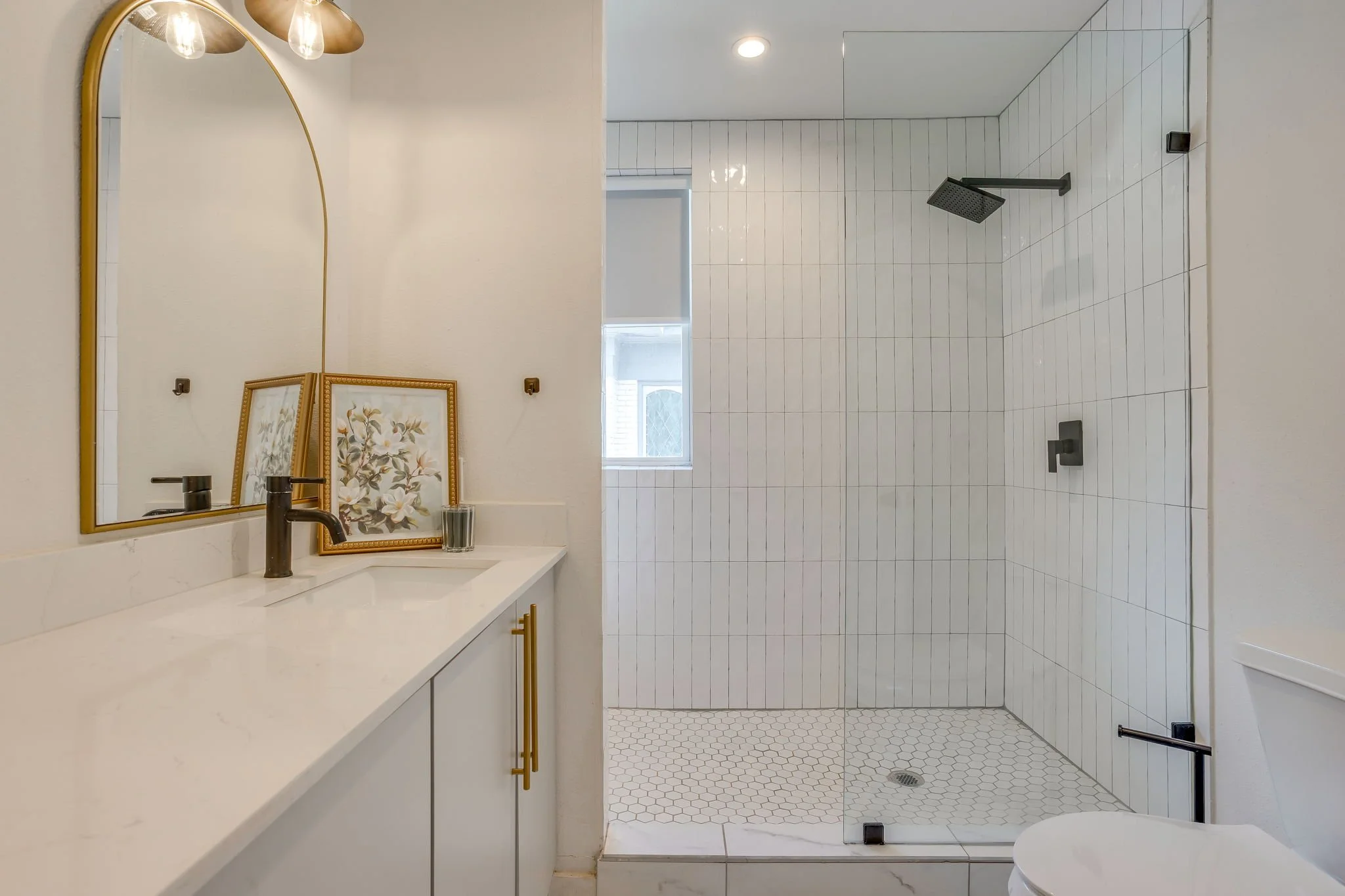 5614 Richmond Ave (40 of 71).jpg