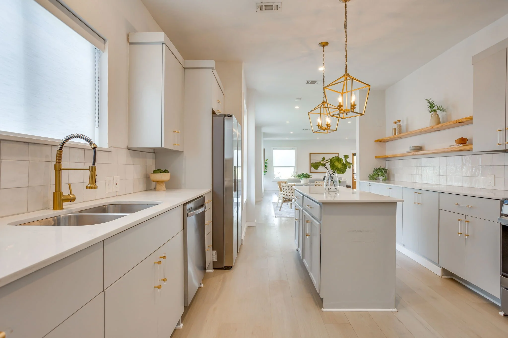 5614 Richmond Ave (46 of 71).jpg