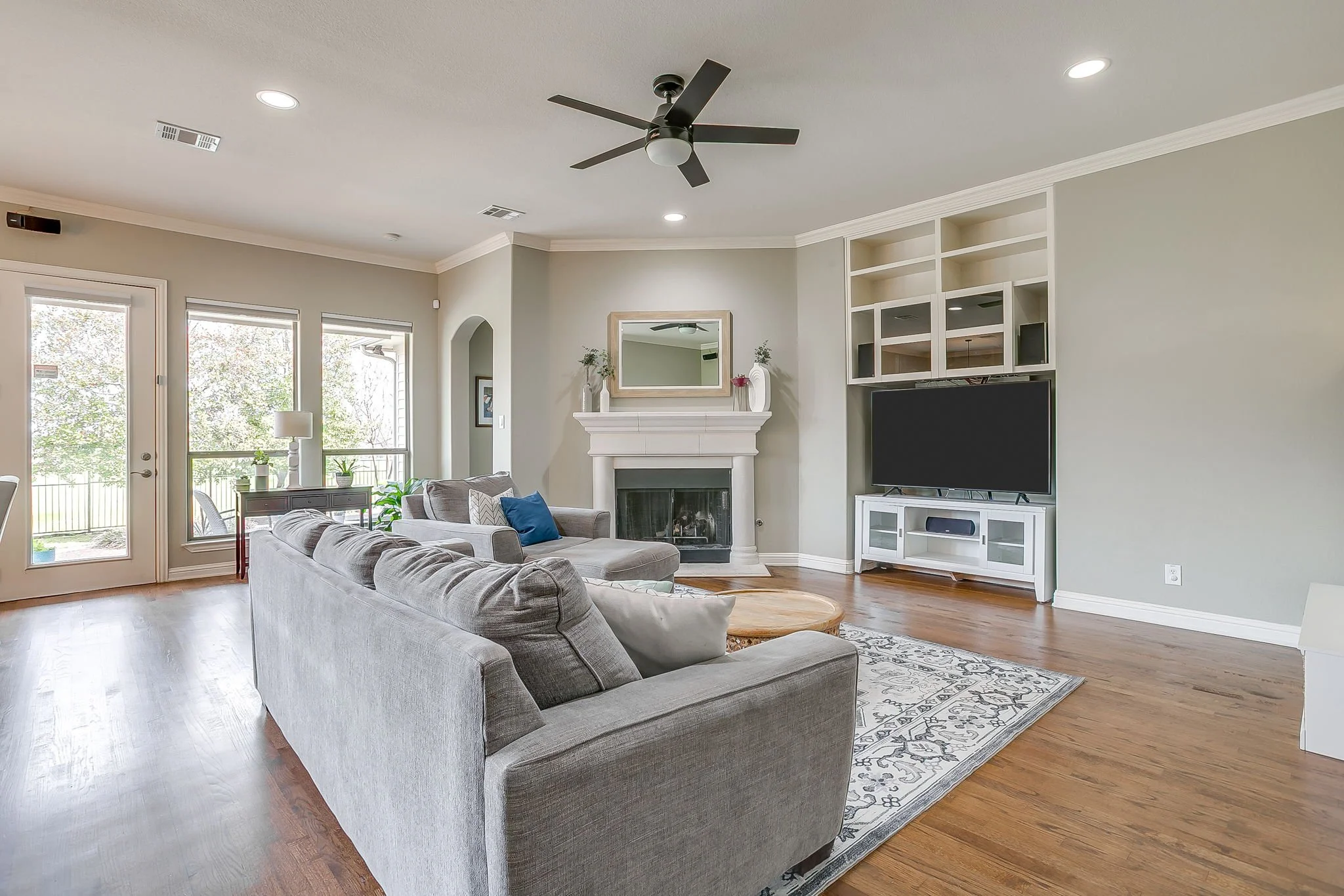 3420 Madison Ct (2 of 55).jpg