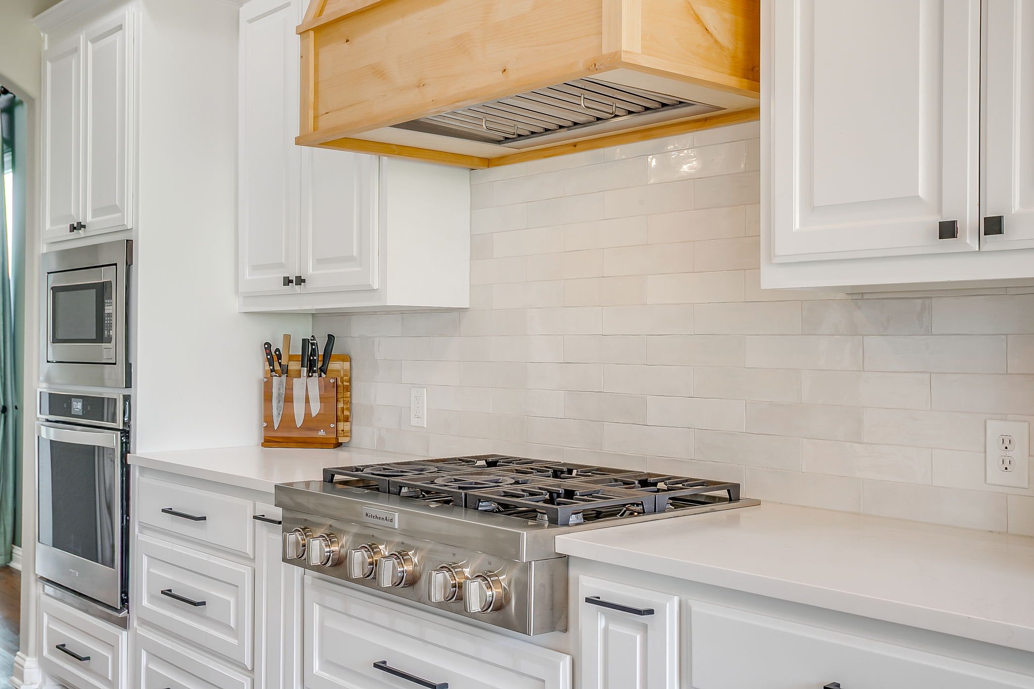 3420 Madison Ct (10 of 55).jpg