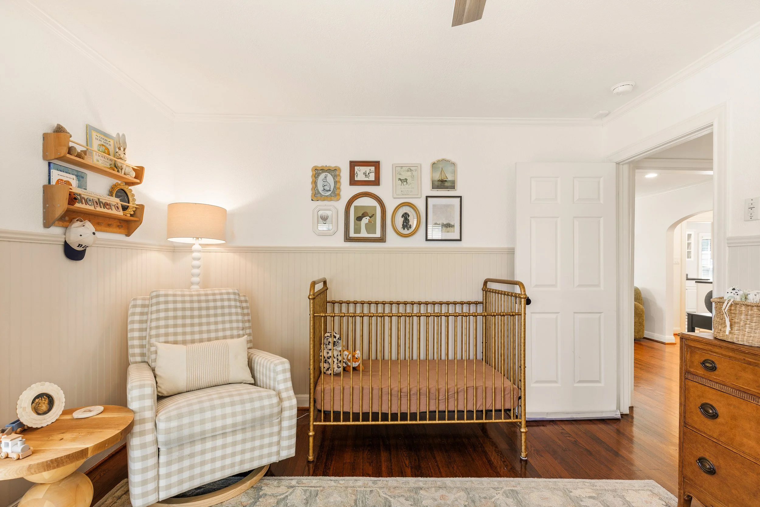 047 Bedroom - 4216 Locke.jpg