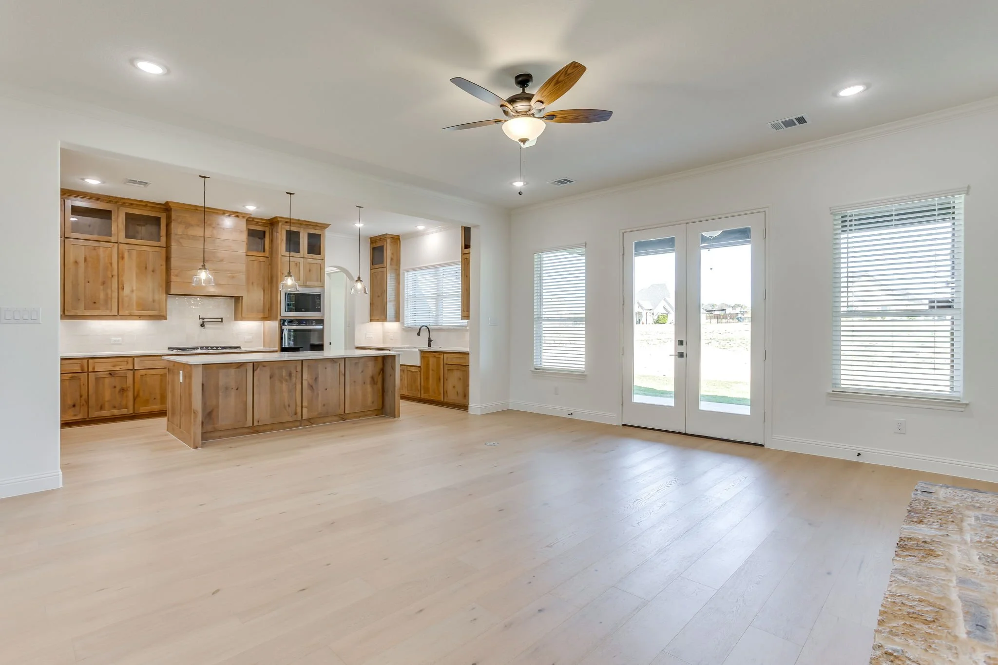 900 Medaris Way (12 of 47).jpg