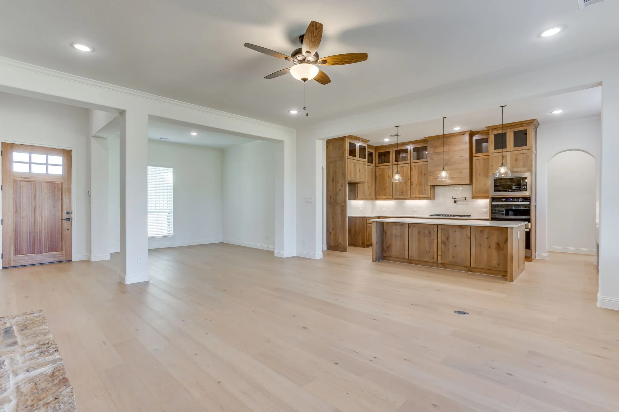 900 Medaris Way (13 of 47).jpg