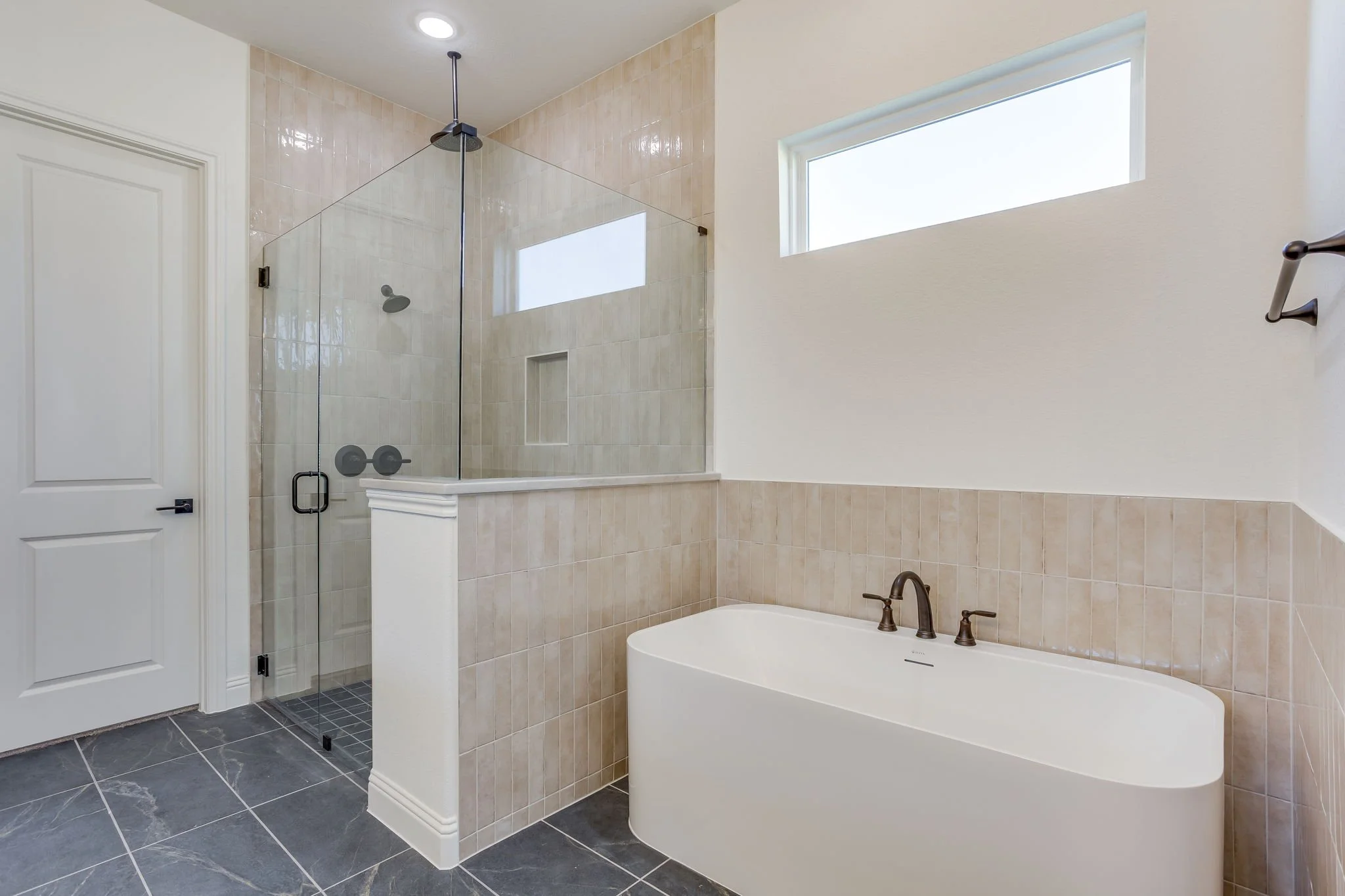 900 Medaris Way (26 of 47).jpg