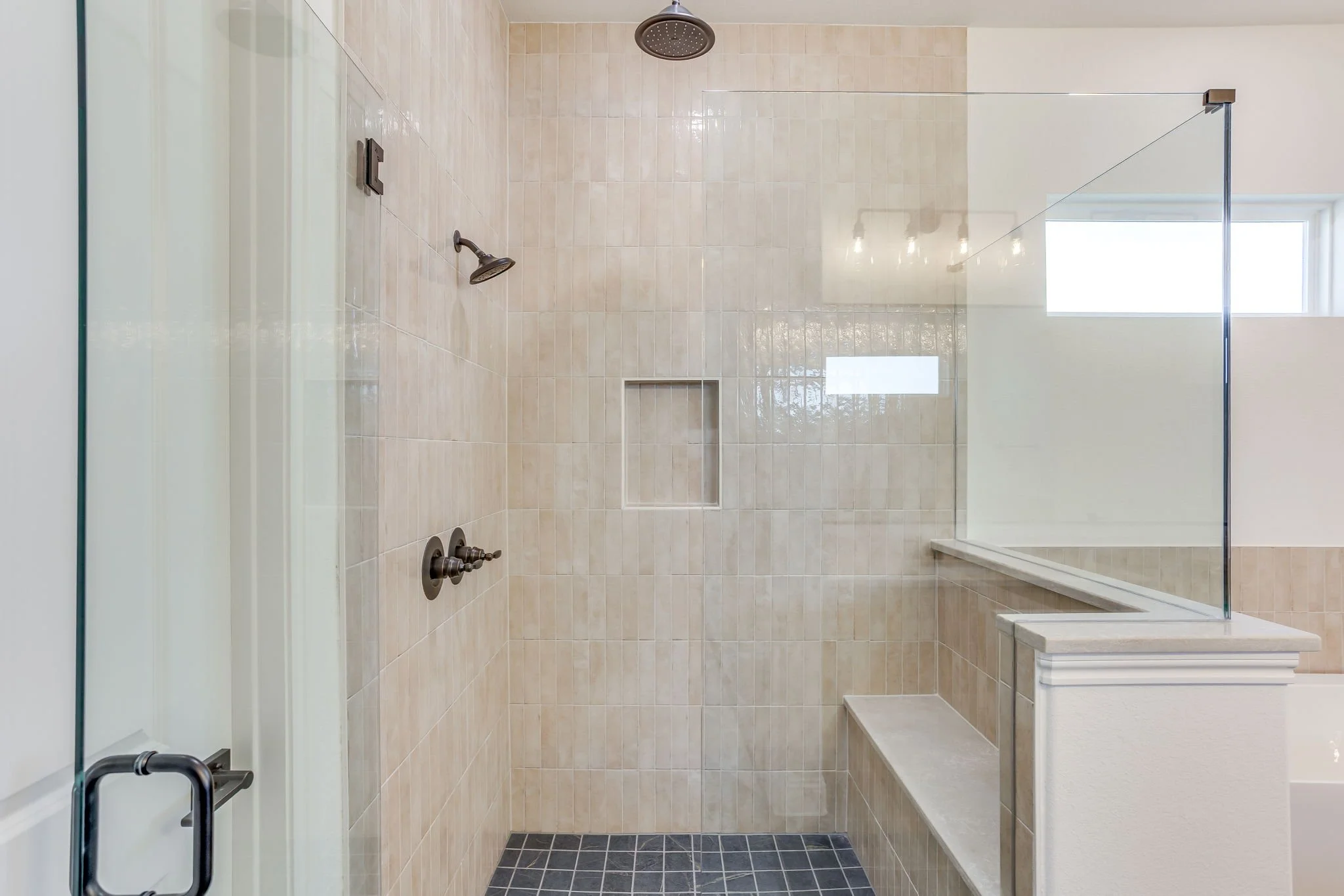 900 Medaris Way (27 of 47).jpg