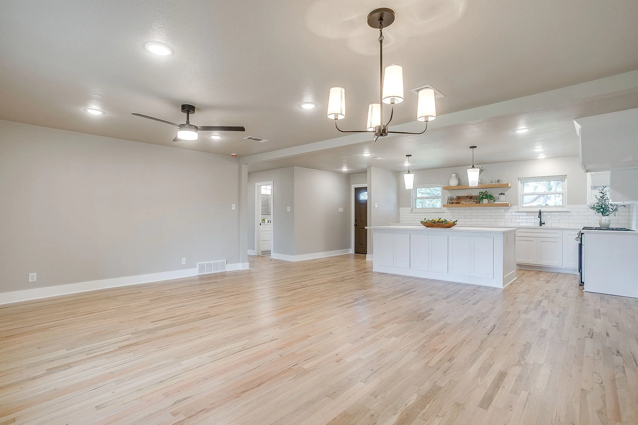 103 Vanshire Rd W (22 of 45).jpg