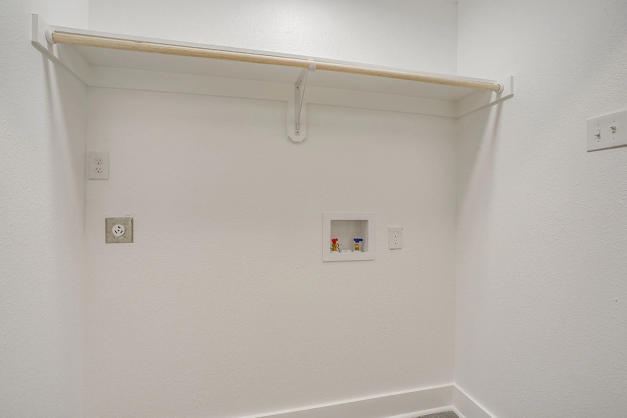 103 Vanshire Rd W (25 of 45).jpg