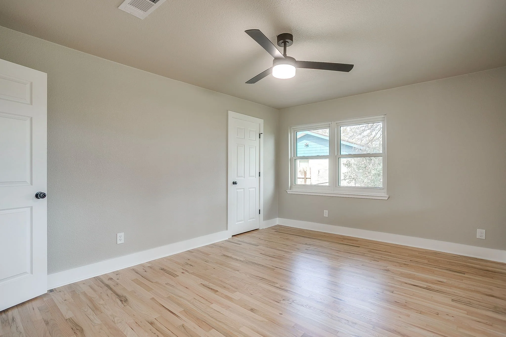 103 Vanshire Rd W (30 of 45).jpg