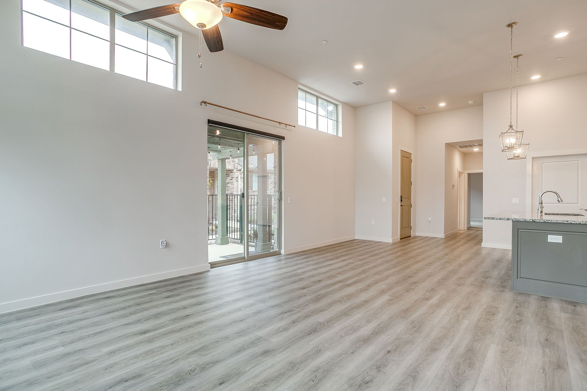 1020 Foxglove Ln (27 of 47).jpg