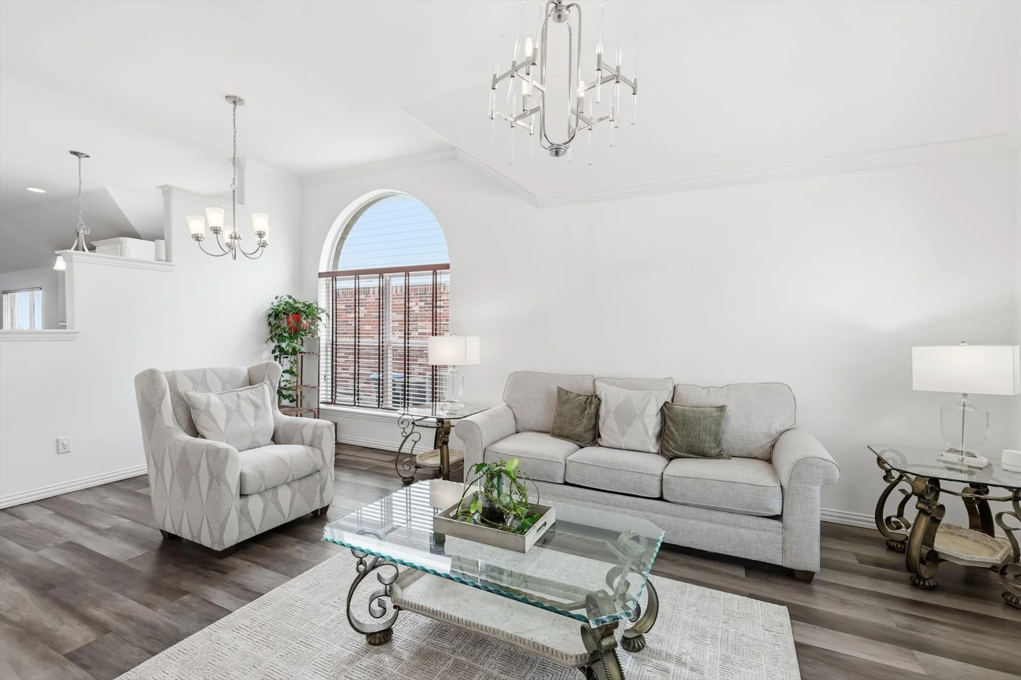 07-8360 Whippoorwill Dr FINAL-7.jpg