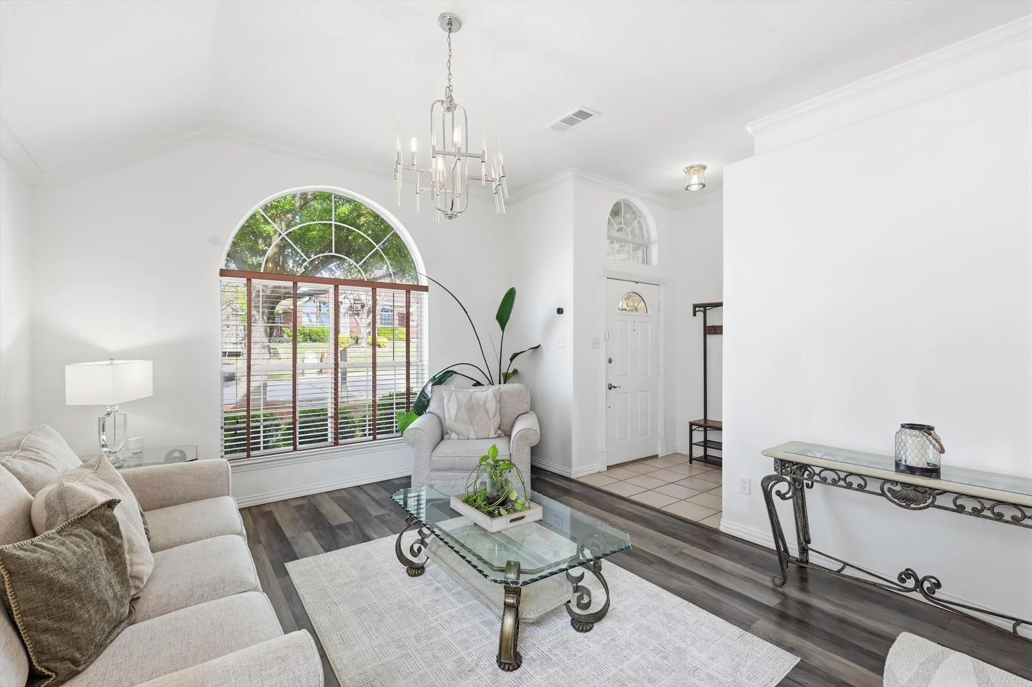 11-8360 Whippoorwill Dr FINAL-11.jpg